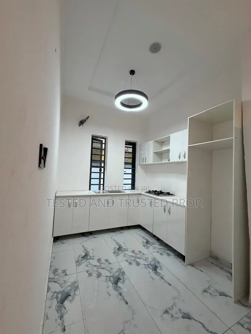 Furnished Studio Apartment in Ologolo for rent in Ologolo