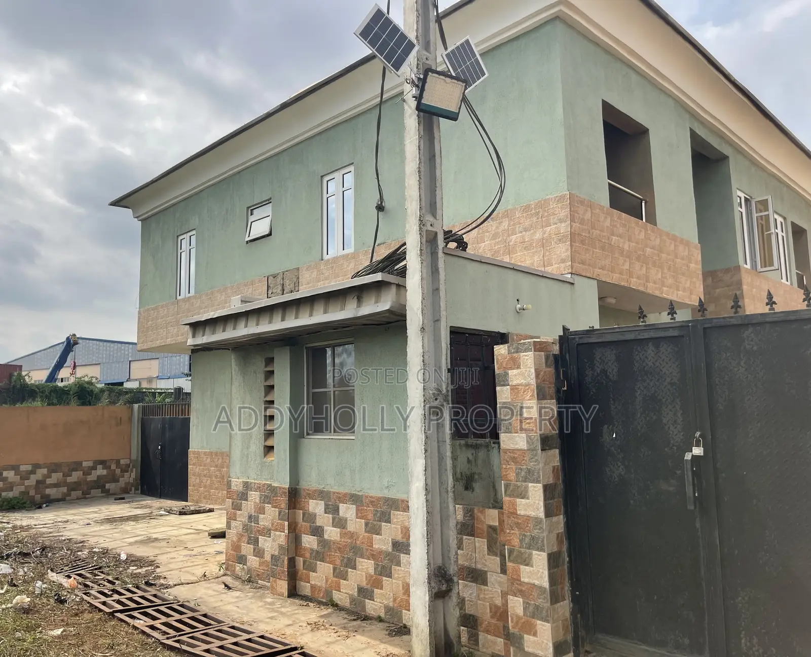 4bdrm Townhouse/Terrace in Sparklight Estate, Pakuro for sale in Pakuro
