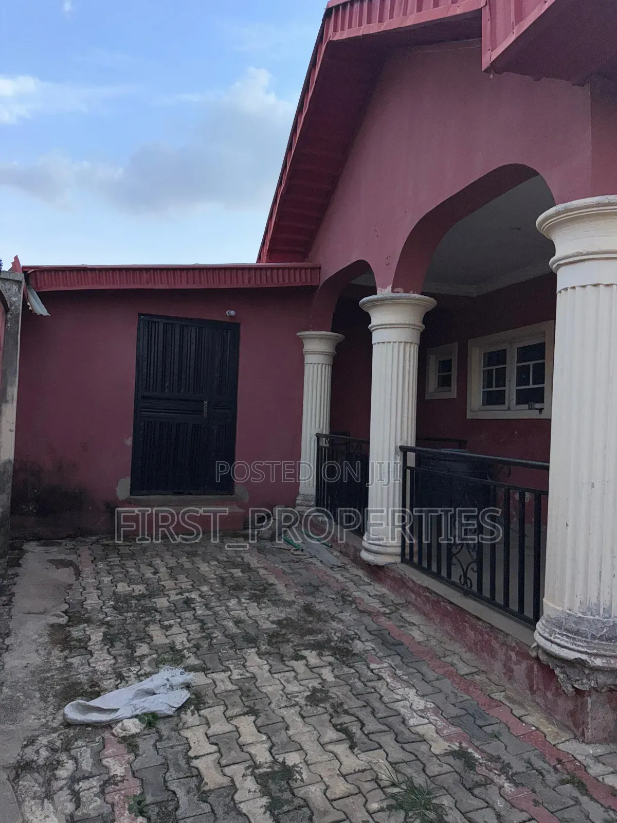 5bdrm Bungalow in Harmony Estate, Ibadan for sale in Ibadan