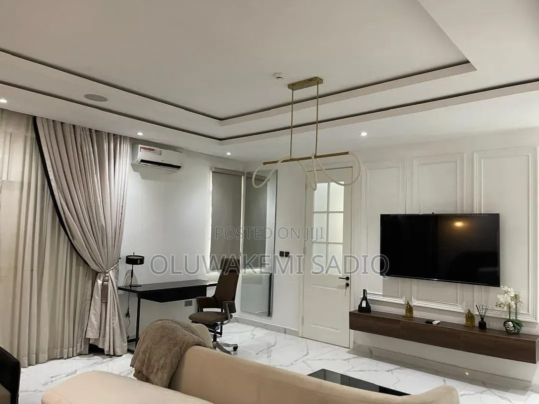 Furnished 4bdrm Duplex in Parkview Estate for rent in Parkview Estate