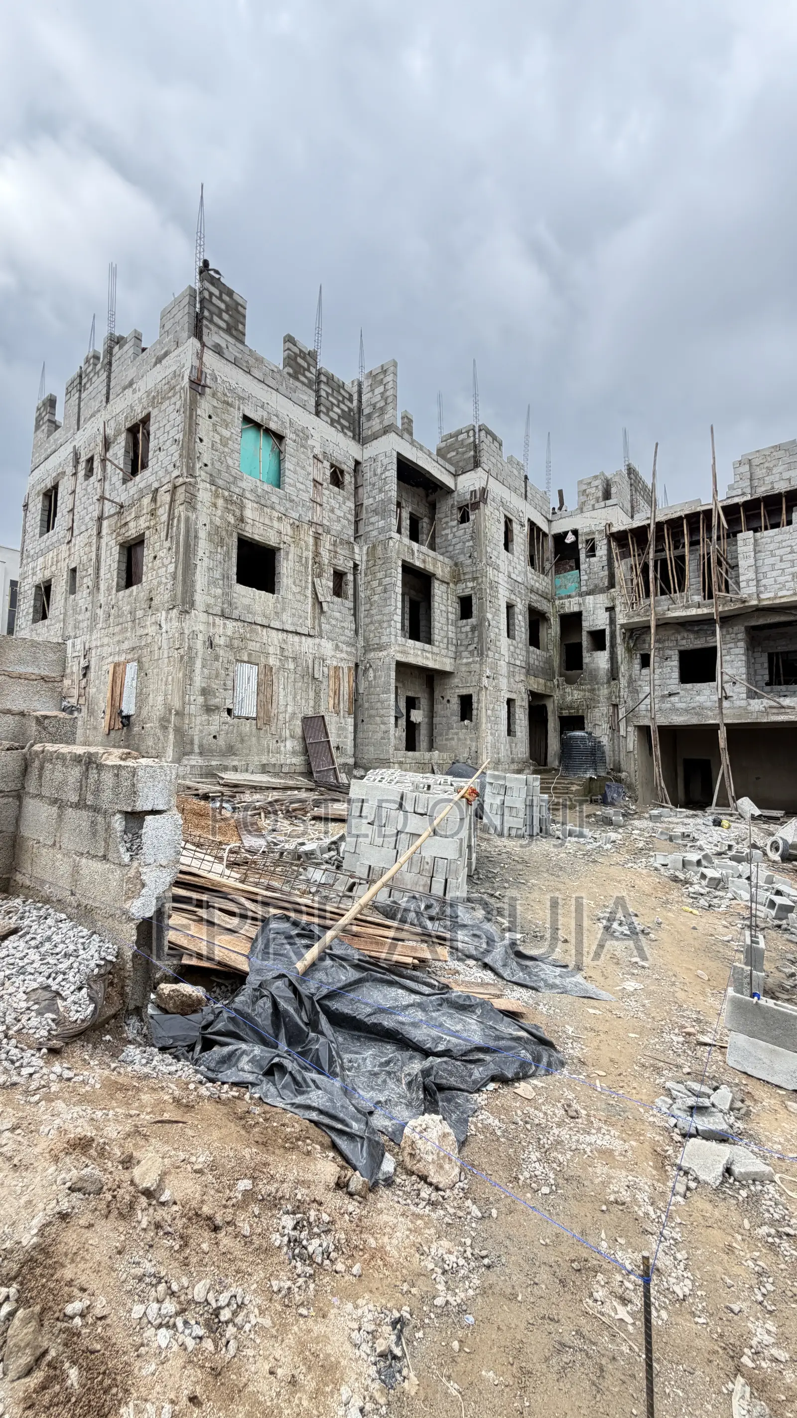 3 Bedroom Apartment With BQ for Sale in Kaura in Kaura