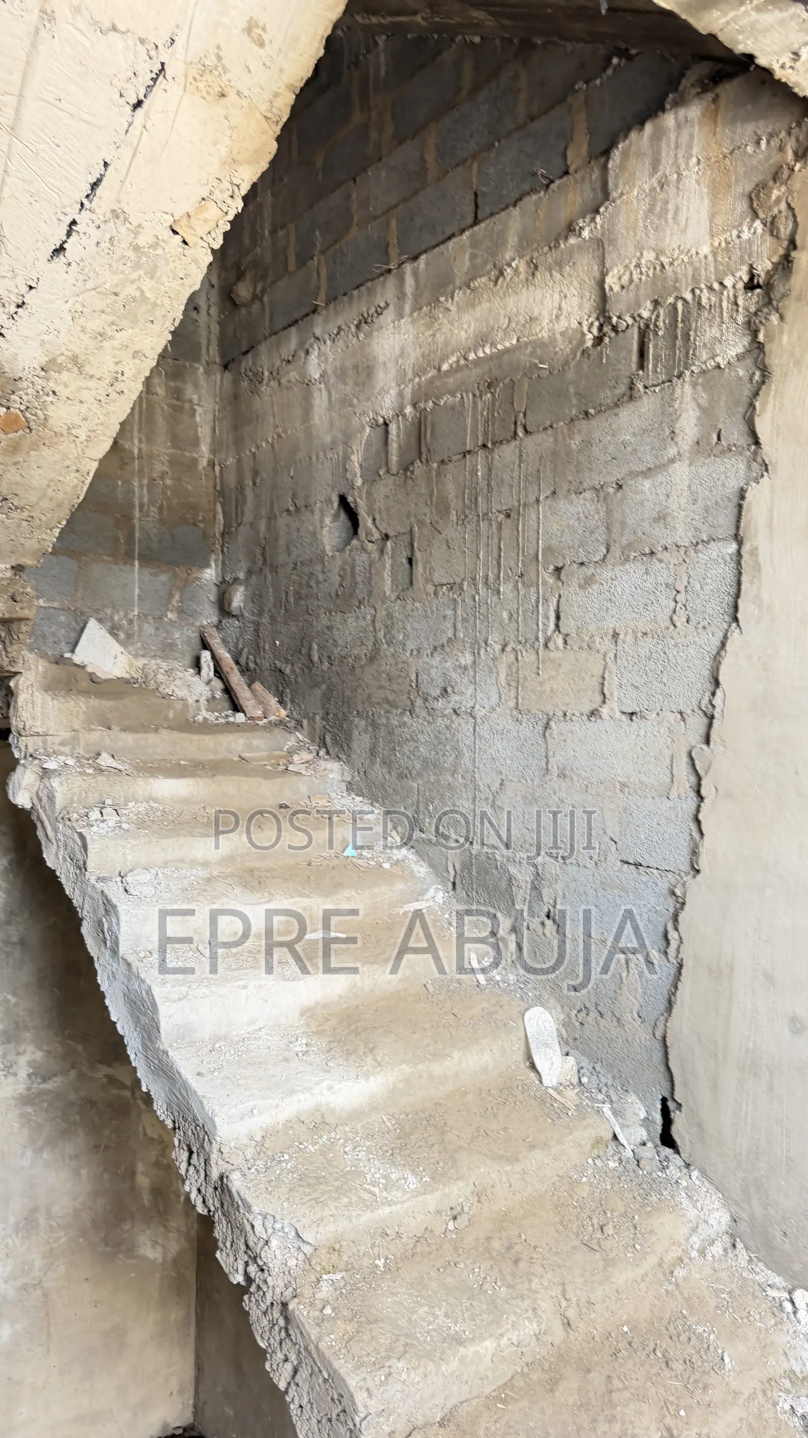 3 Bedroom Apartment With BQ for Sale in Kaura in Kaura
