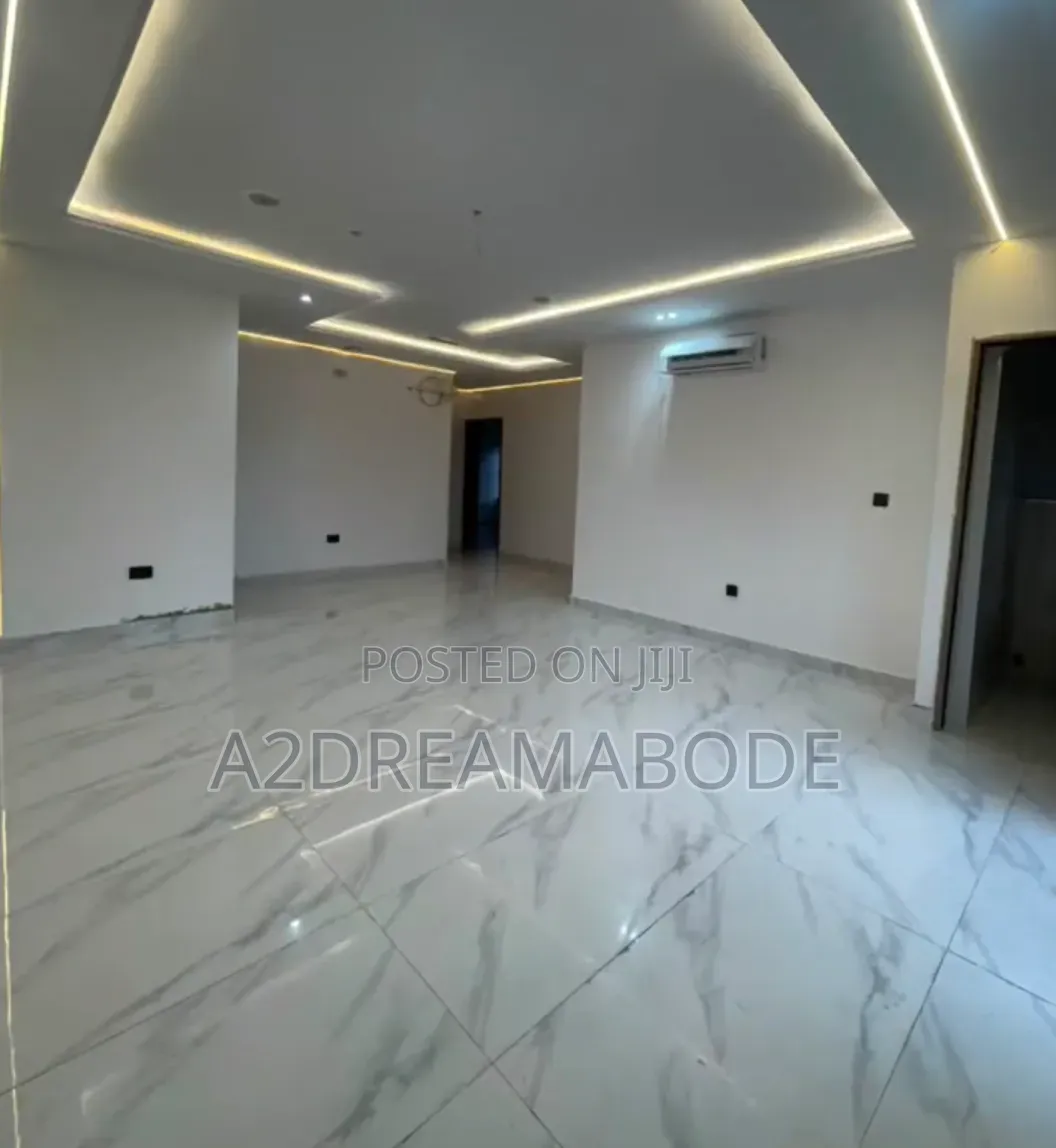 3bdrm Apartment in Ikeja for rent in Ikeja GRA