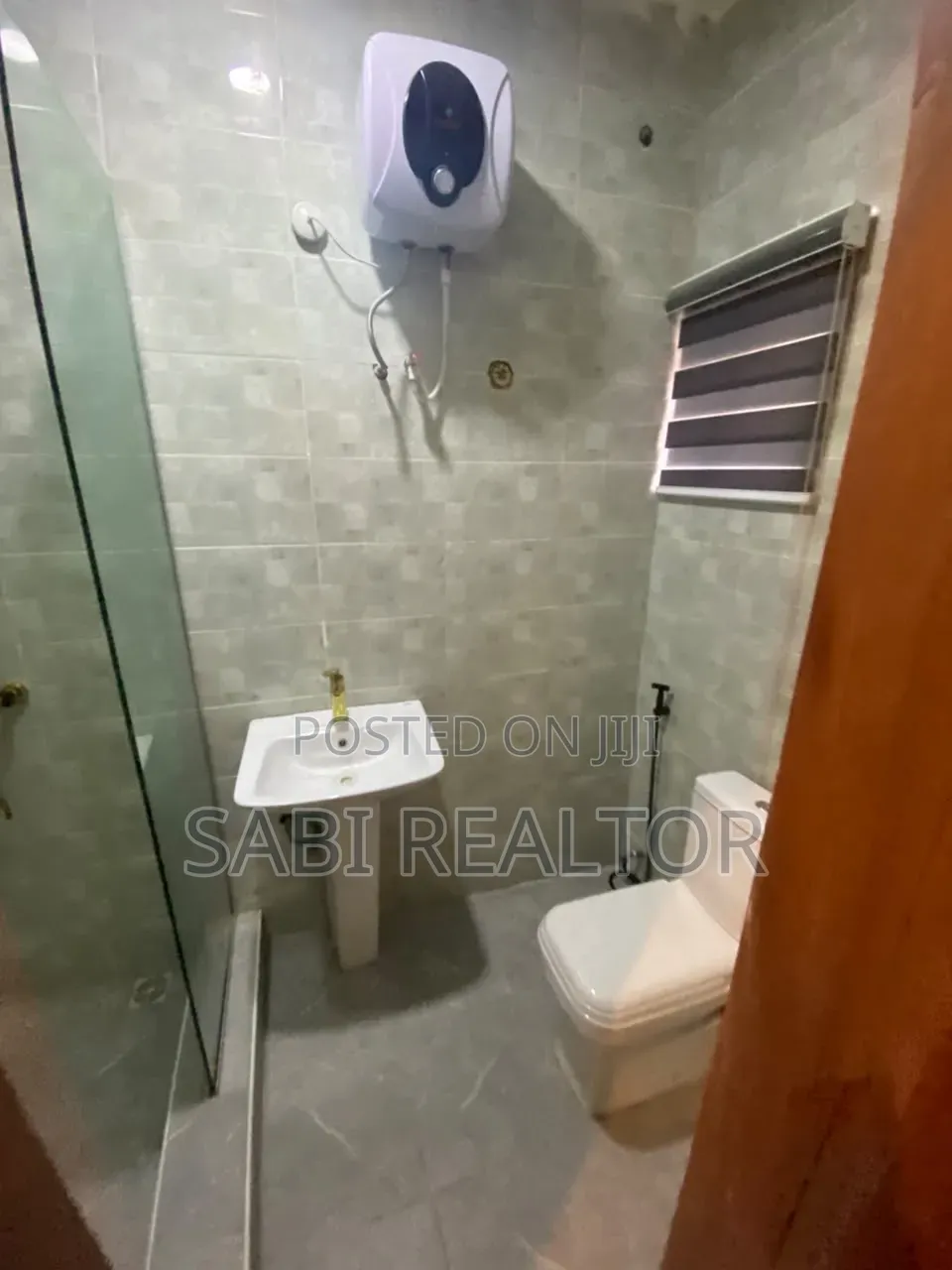 Furnished 2bdrm Duplex in Olowora, GRA Phase 2 Shangisha for sale in GRA Phase 2 Shangisha