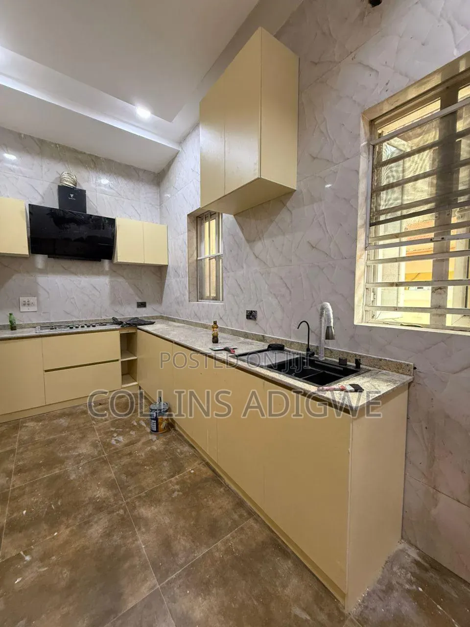 4bdrm Duplex in Osapa Lekki for sale in Osapa london