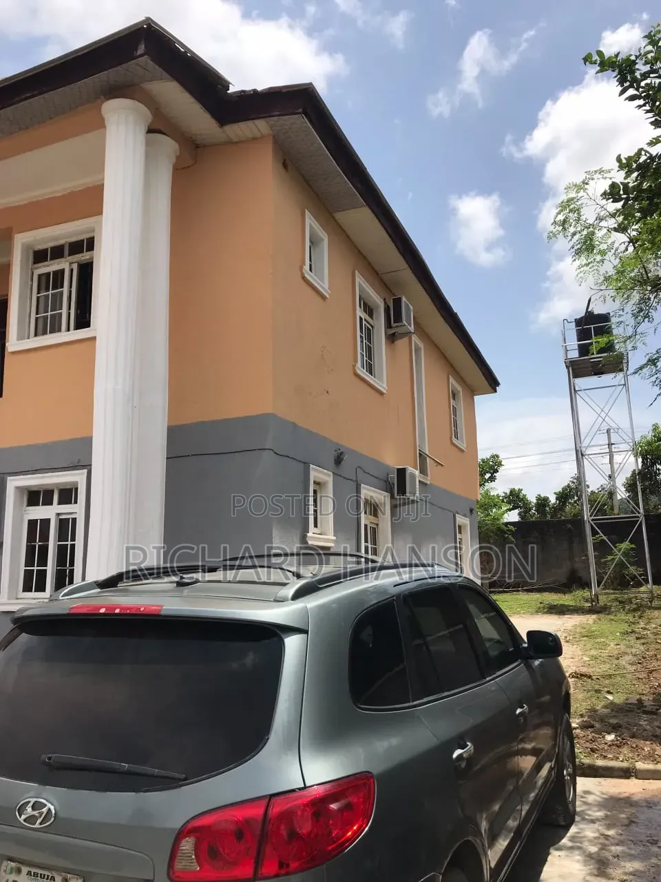 Hotel for Lease Abuja 10m Yearly in Wumba