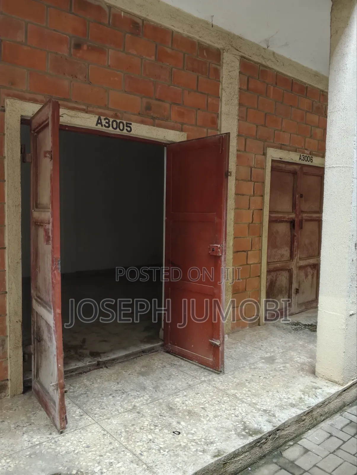 Shop Space in Apo Resettlement