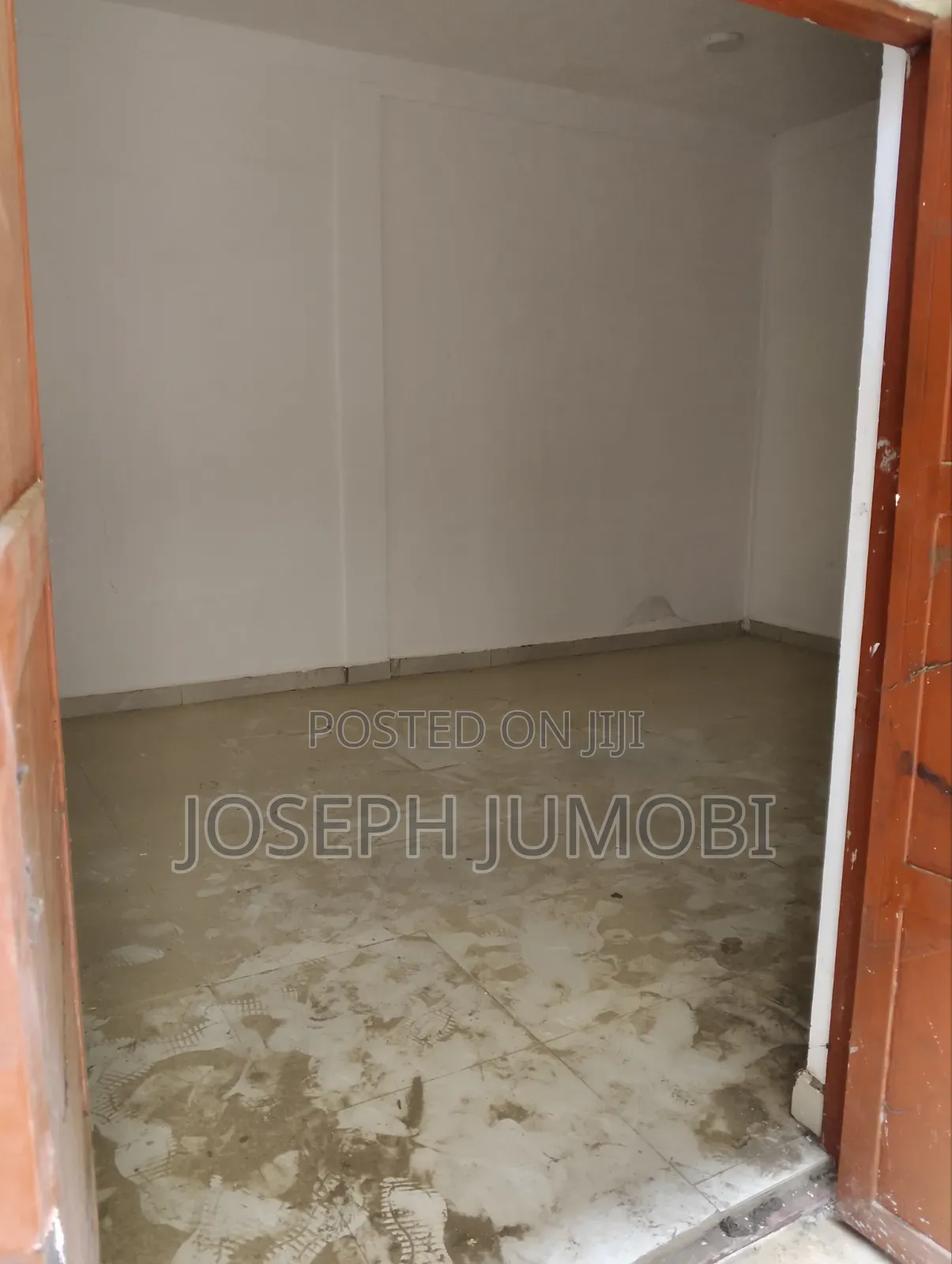 Shop Space in Apo Resettlement
