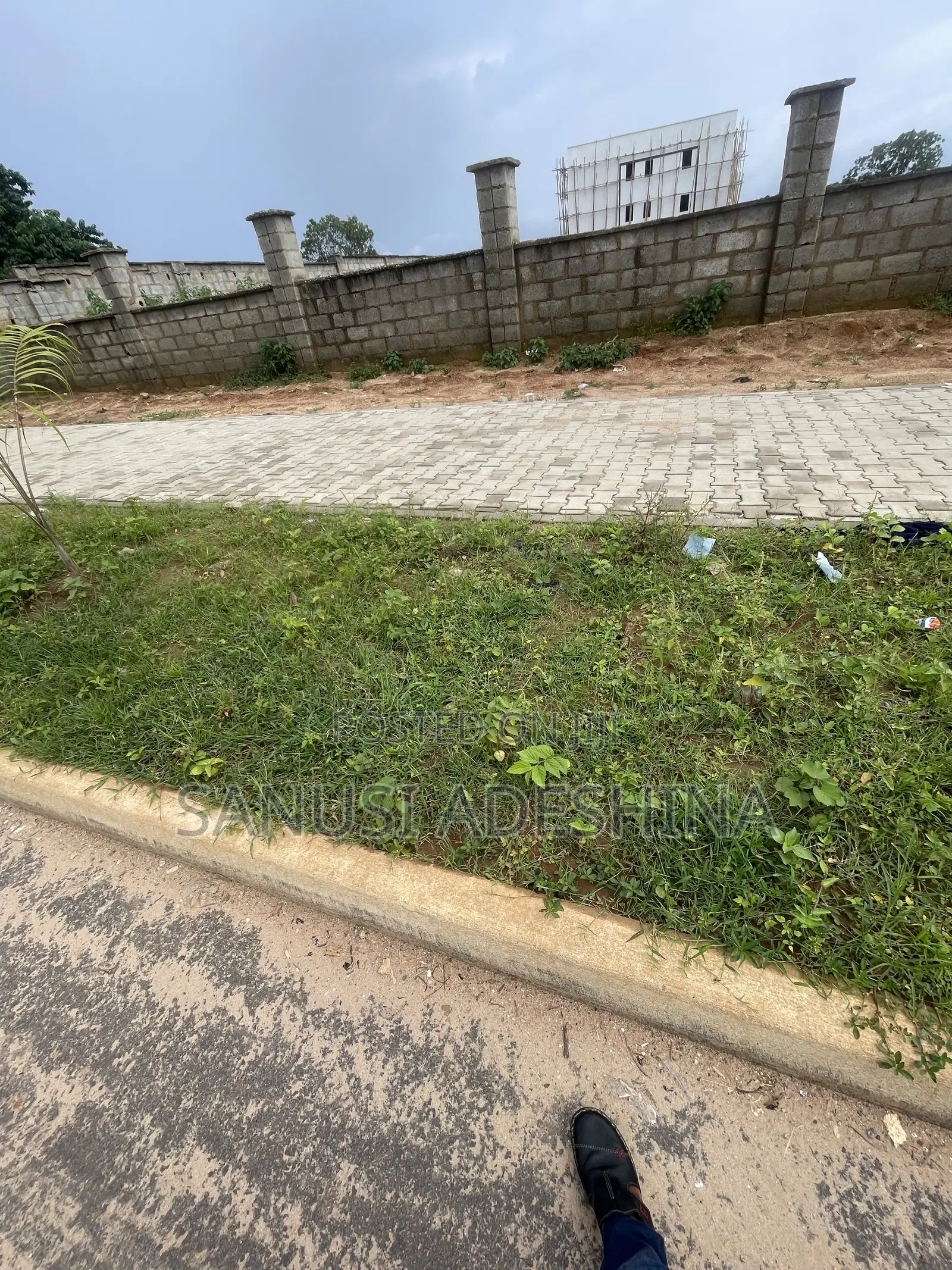 1400sqm at Katampe Main on New Wike Road Abuja Nigeria in Katampe (Main)