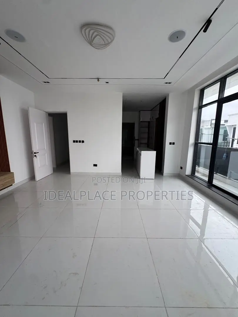 5bdrm Duplex in Lekki for rent in Lekki