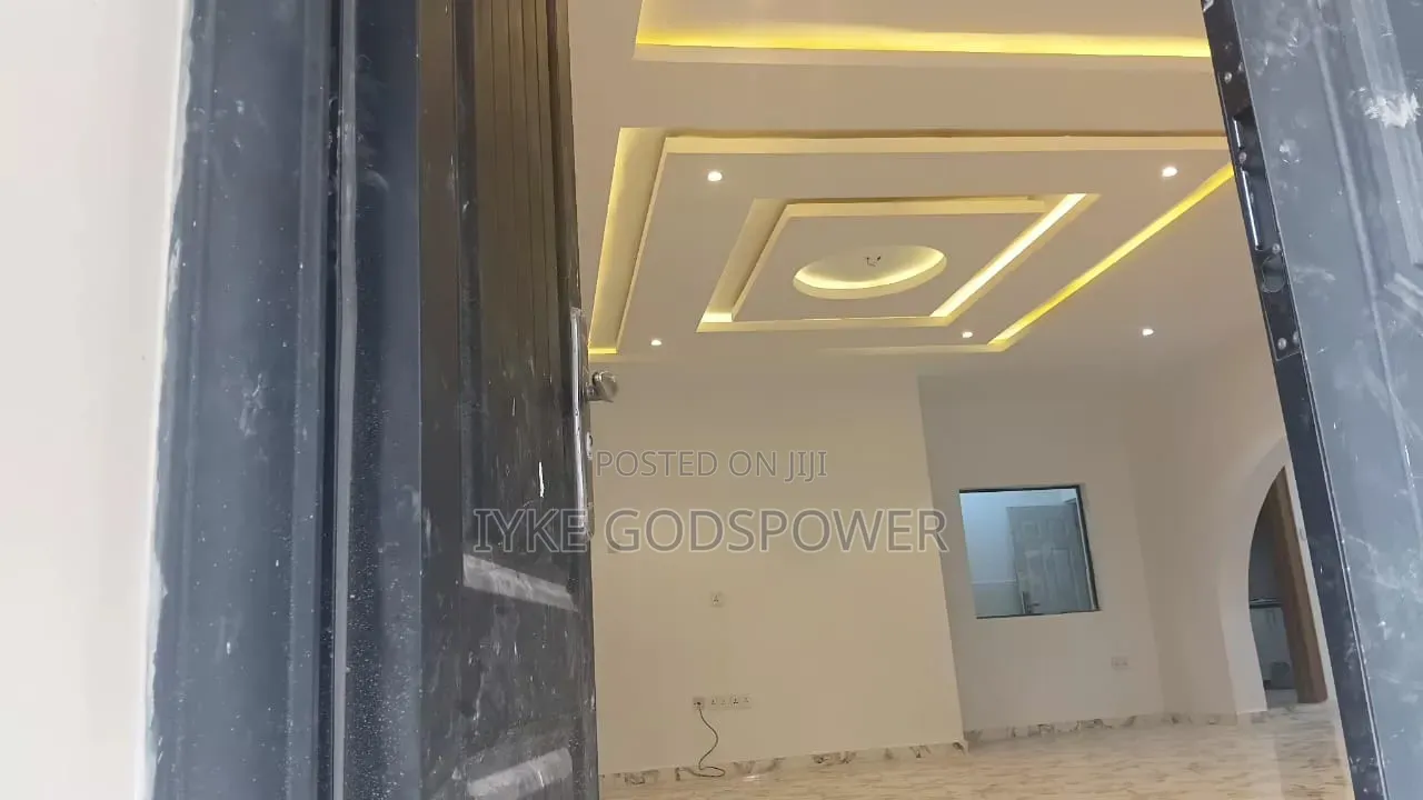 3bdrm Bungalow in Supercell, Zone B for sale in Zone B