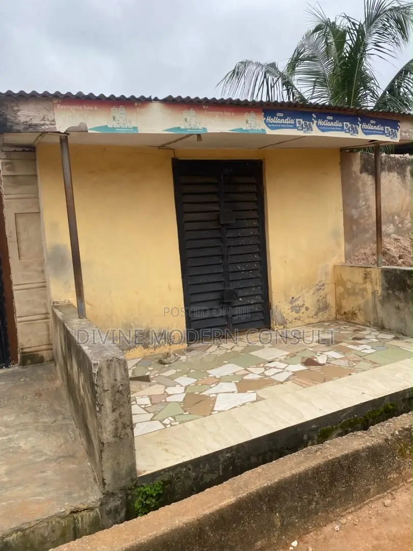 4bdrm House in Lagos State for sale in Lagos State