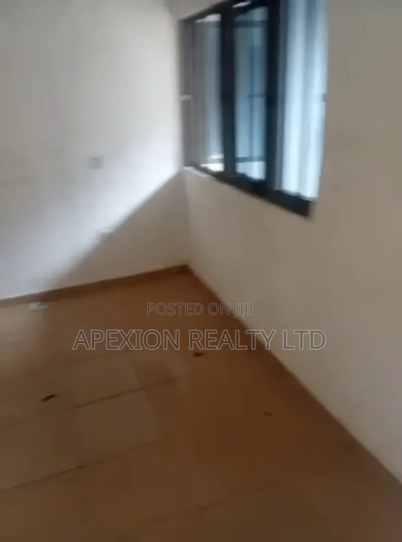2bdrm Apartment in Church Of God, Rumuigbo for rent in Rumuigbo