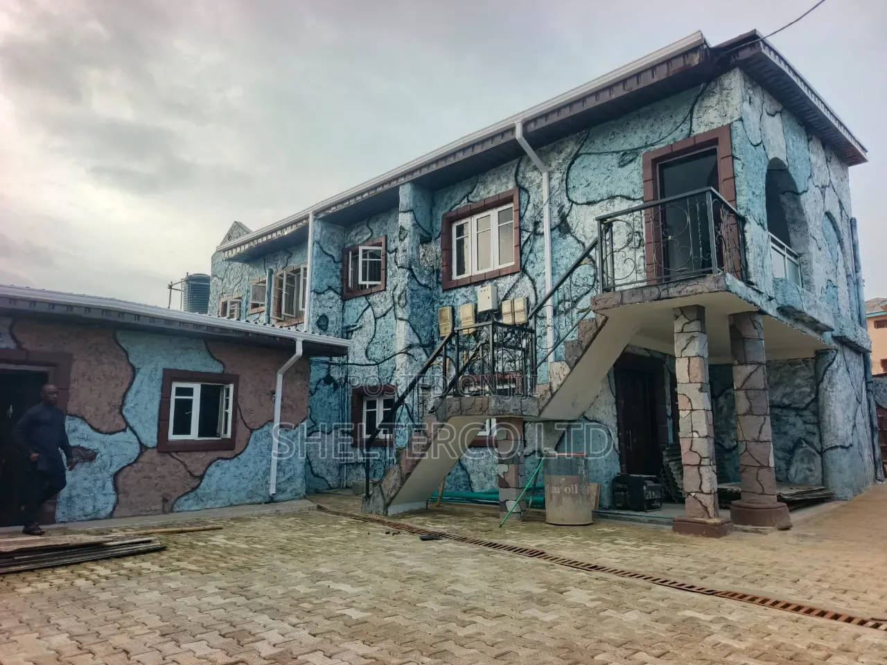 10bdrm Block of Flats in Gated Clos, Omole Phase 1 for sale in Omole Phase 1