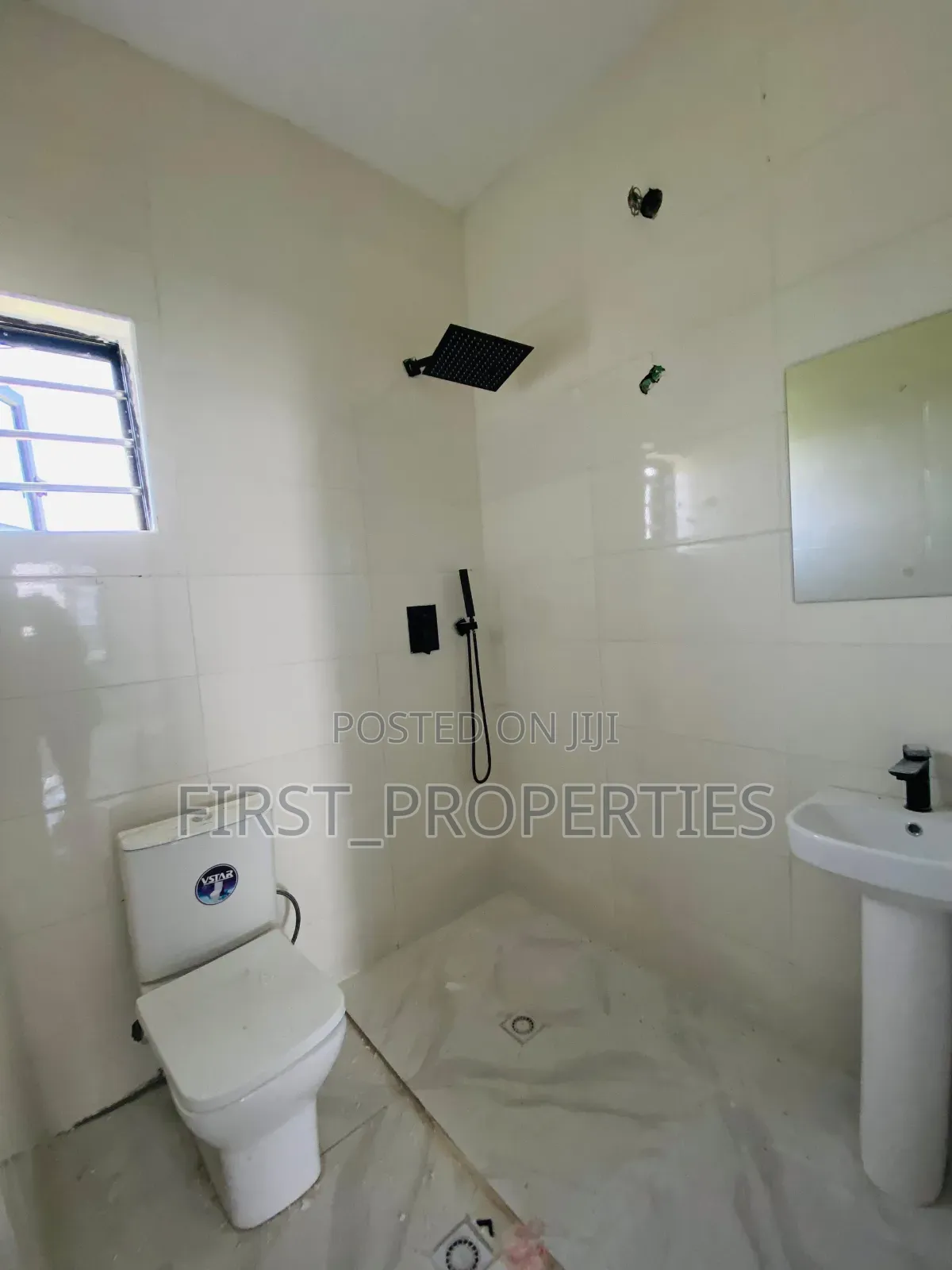 Furnished 4bdrm Duplex in Off Abraham Adesanya for sale in Off Lekki-Epe Expressway