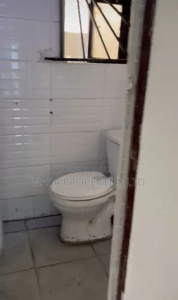Studio Apartment in Southern View, Ikota for rent in Ikota