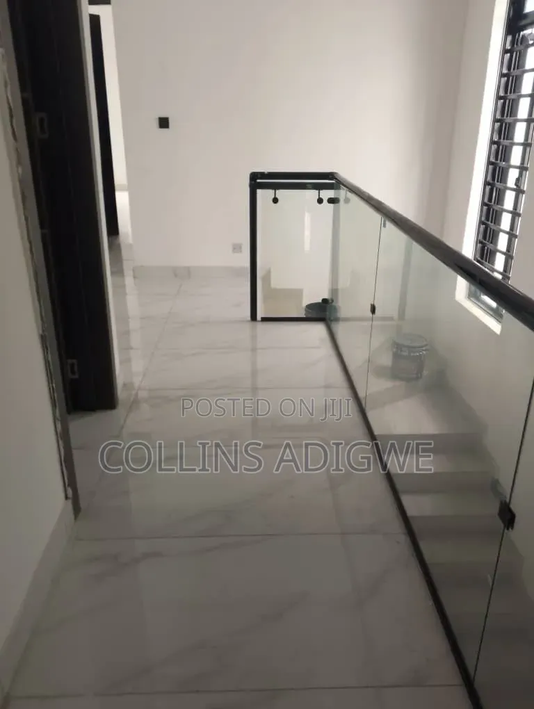 5bdrm Duplex in Osapa Lekki Lagos for sale in Osapa london