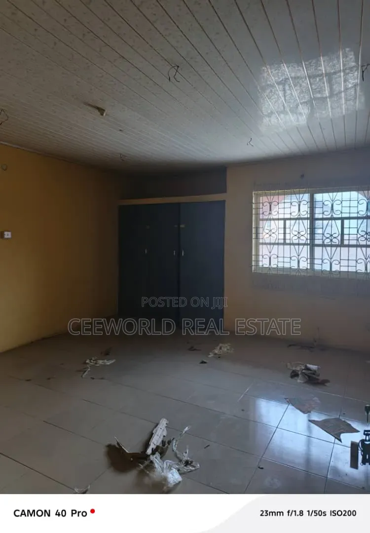 Commercial Spacious 3 Bedroom Detached Bungalow With Bq and Lock-Up in Bodija
