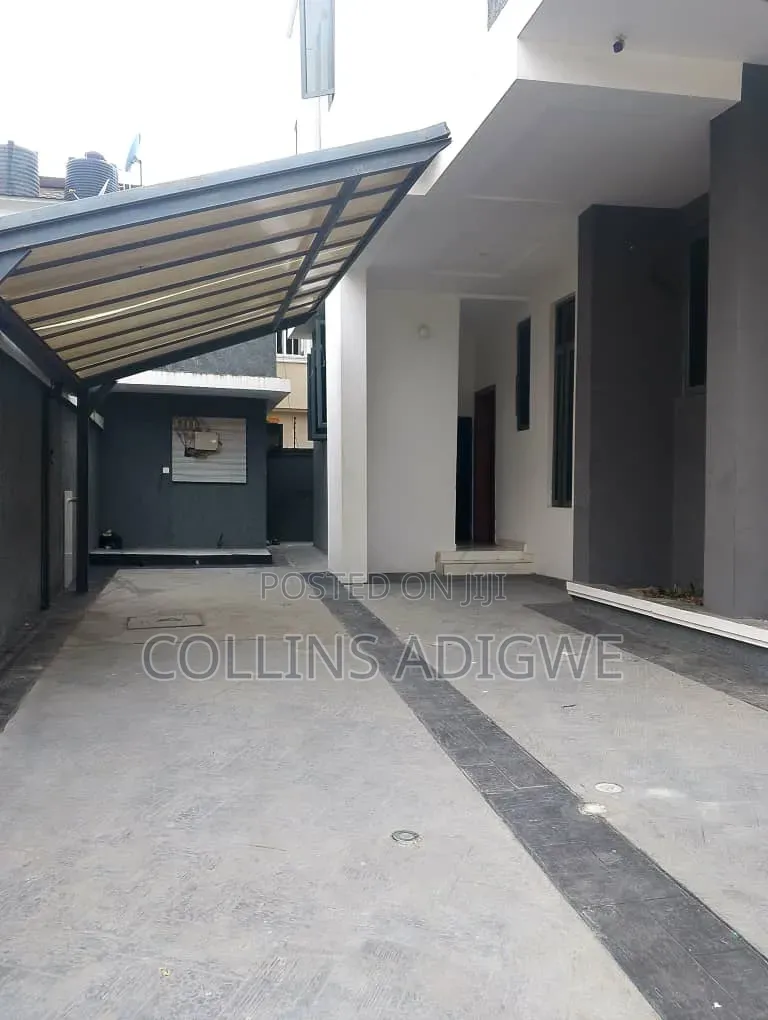 5bdrm Duplex in Osapa Lekki Lagos for sale in Osapa london