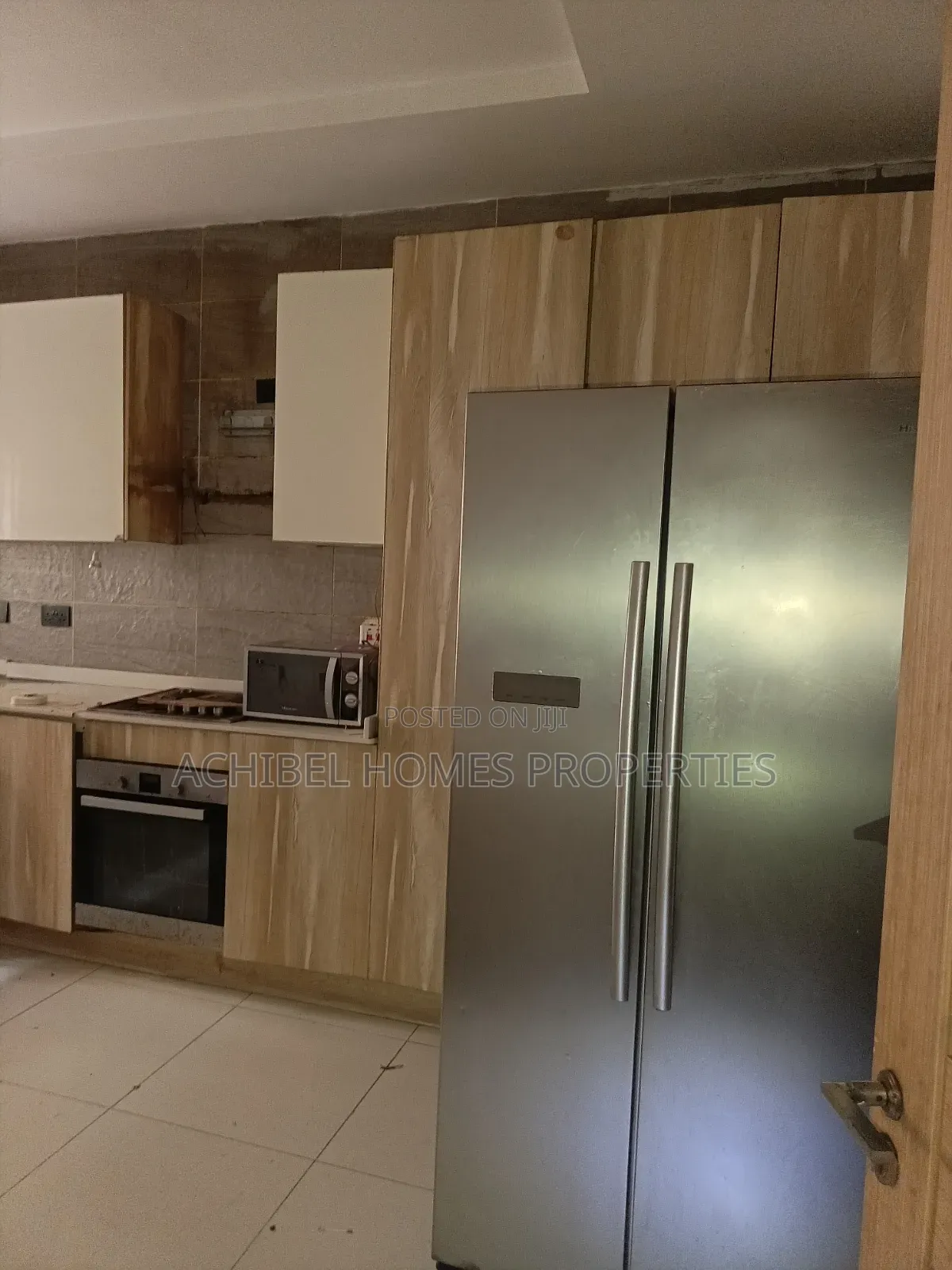 4bdrm Duplex in Off Admiralty Way, Lekki Phase 1 for rent in Lekki Phase 1