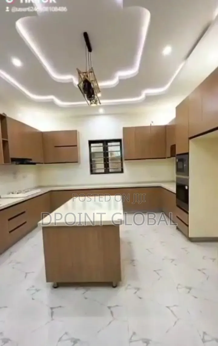 Furnished 5bdrm Duplex in Magodo Gra , Phase 1 for sale in GRA Phase 2 Shangisha
