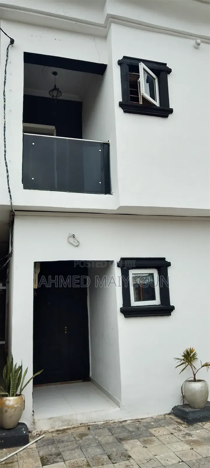 2bdrm Block of Flats in University View, Off Lekki-Epe Expressway in Off Lekki-Epe Expressway