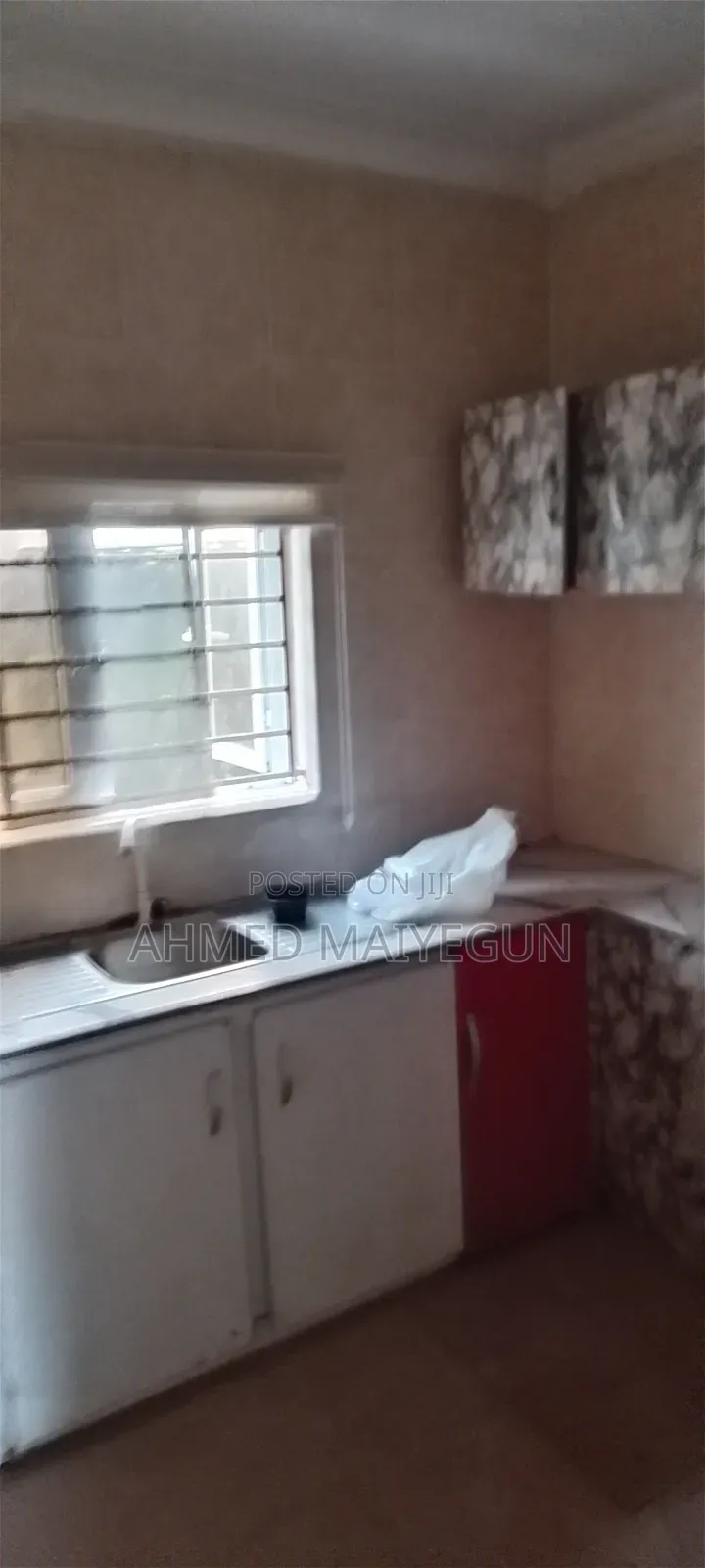 2bdrm Block of Flats in University View, Off Lekki-Epe Expressway in Off Lekki-Epe Expressway