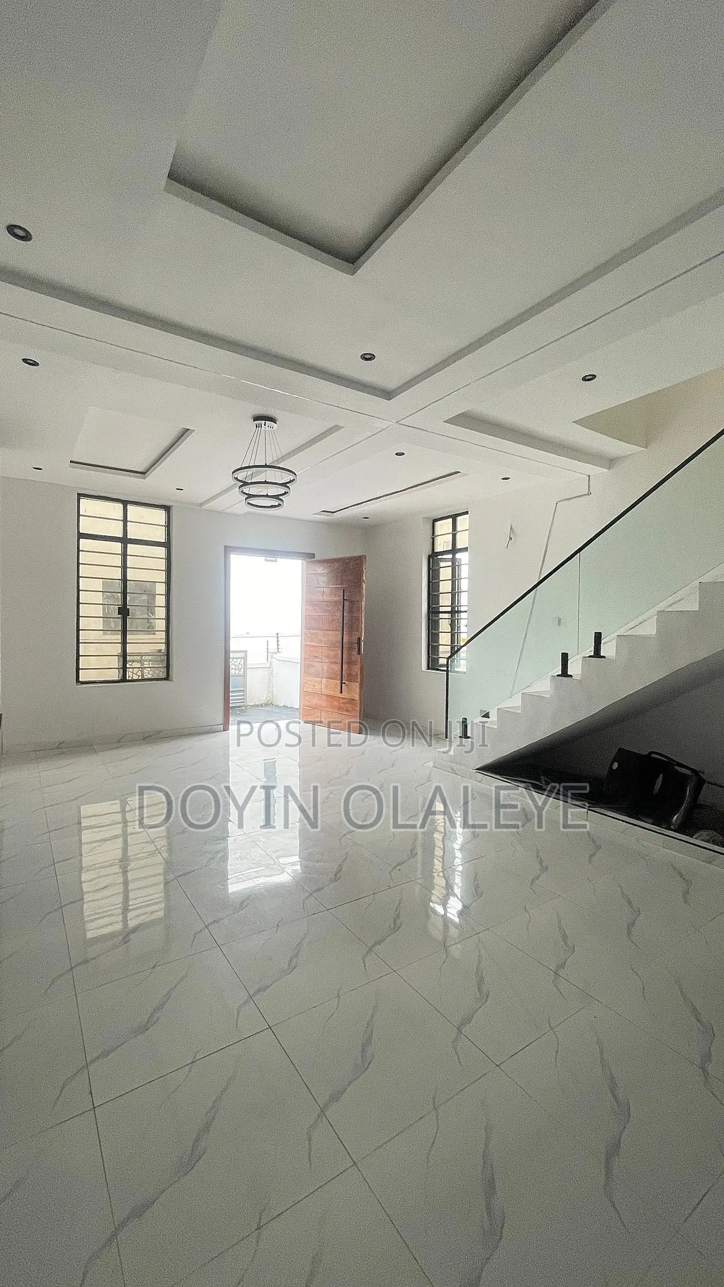 4bdrm Duplex in Ikota for sale in Ikota