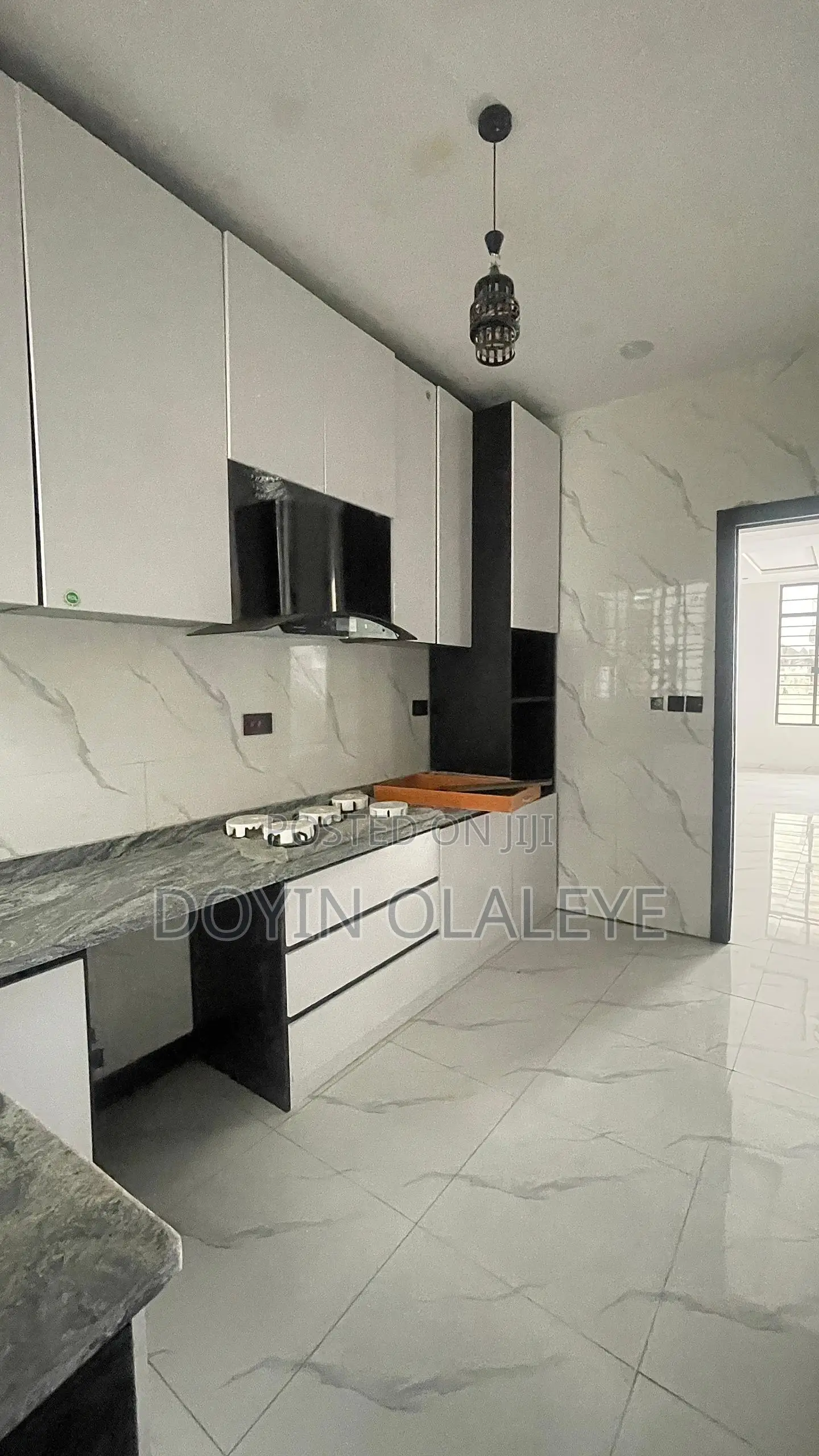 4bdrm Duplex in Ikota for sale in Ikota