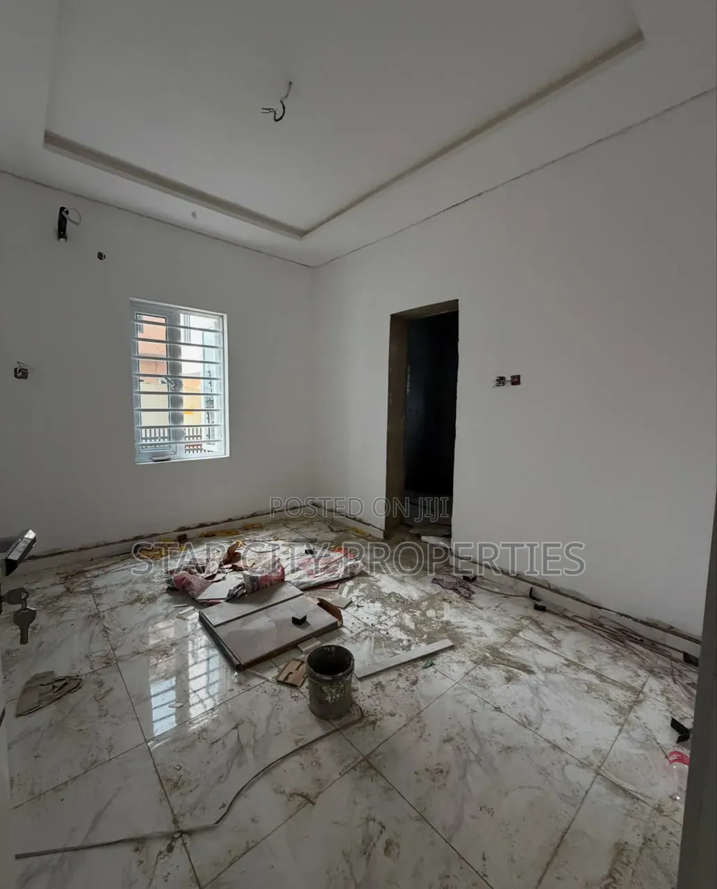5bdrm Apartment in Ikeja Lagos, Opebi for sale in Opebi