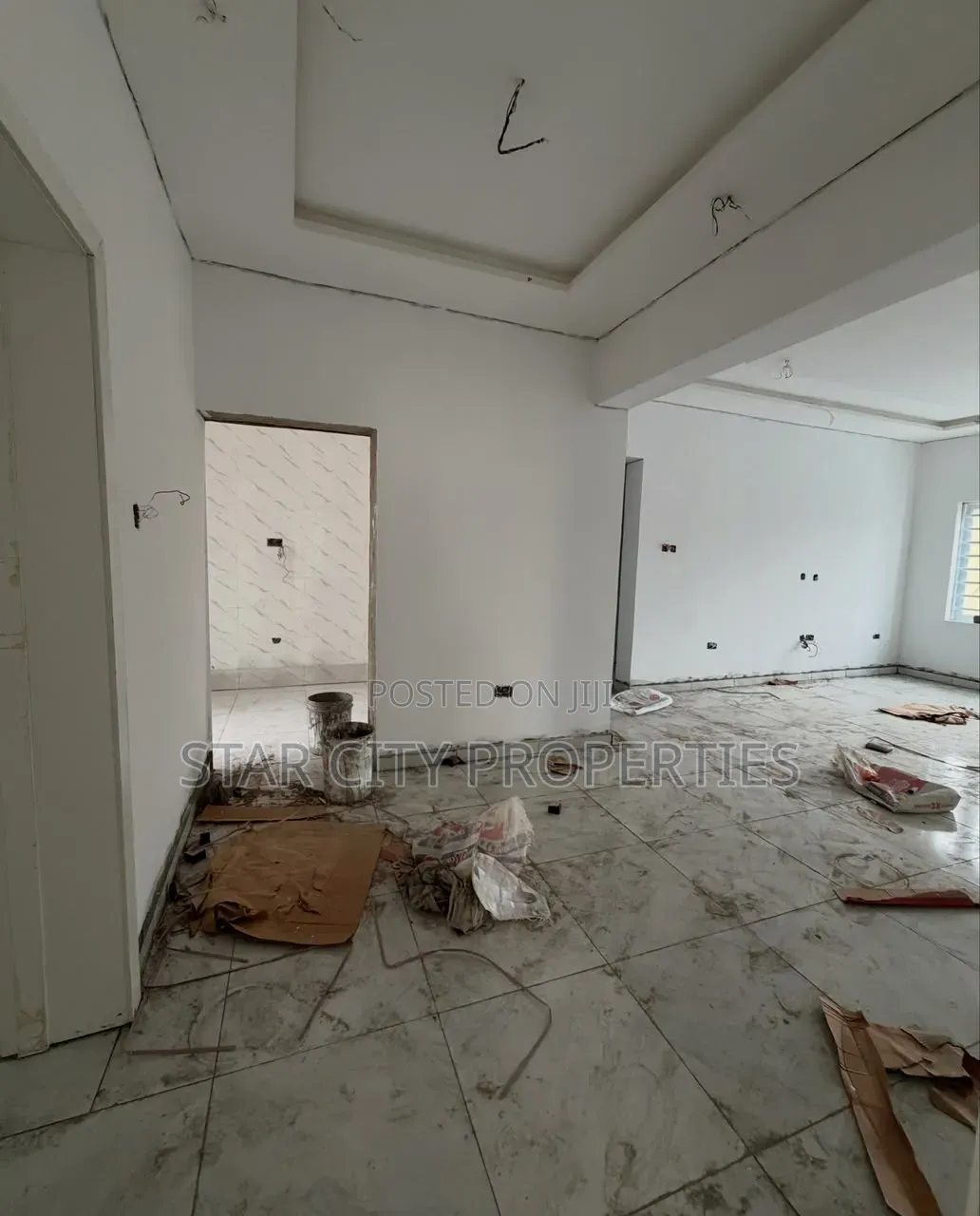 5bdrm Apartment in Ikeja Lagos, Opebi for sale in Opebi