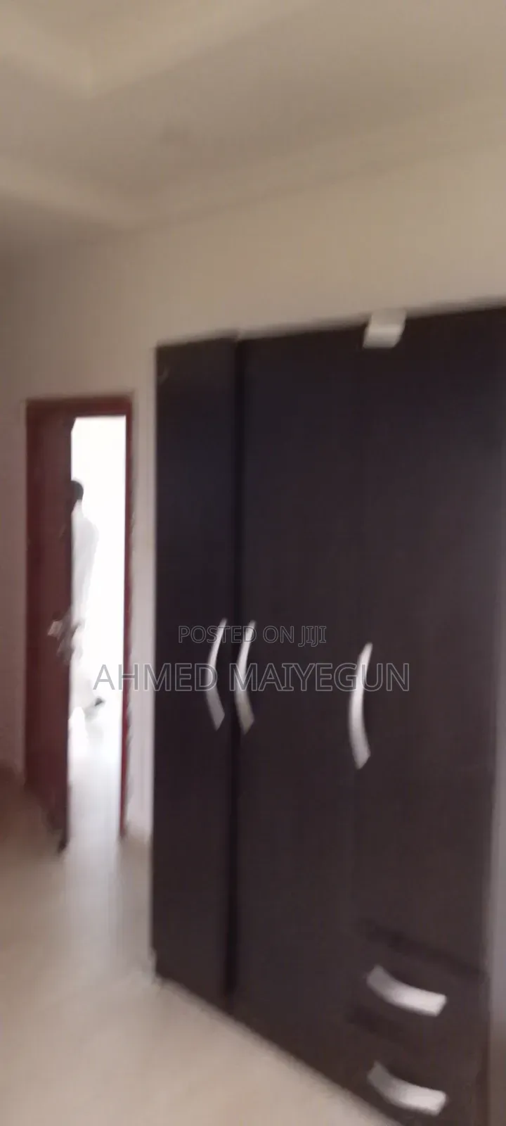 2bdrm Block of Flats in Lekki Scheme 2 for rent in Off Lekki-Epe Expressway