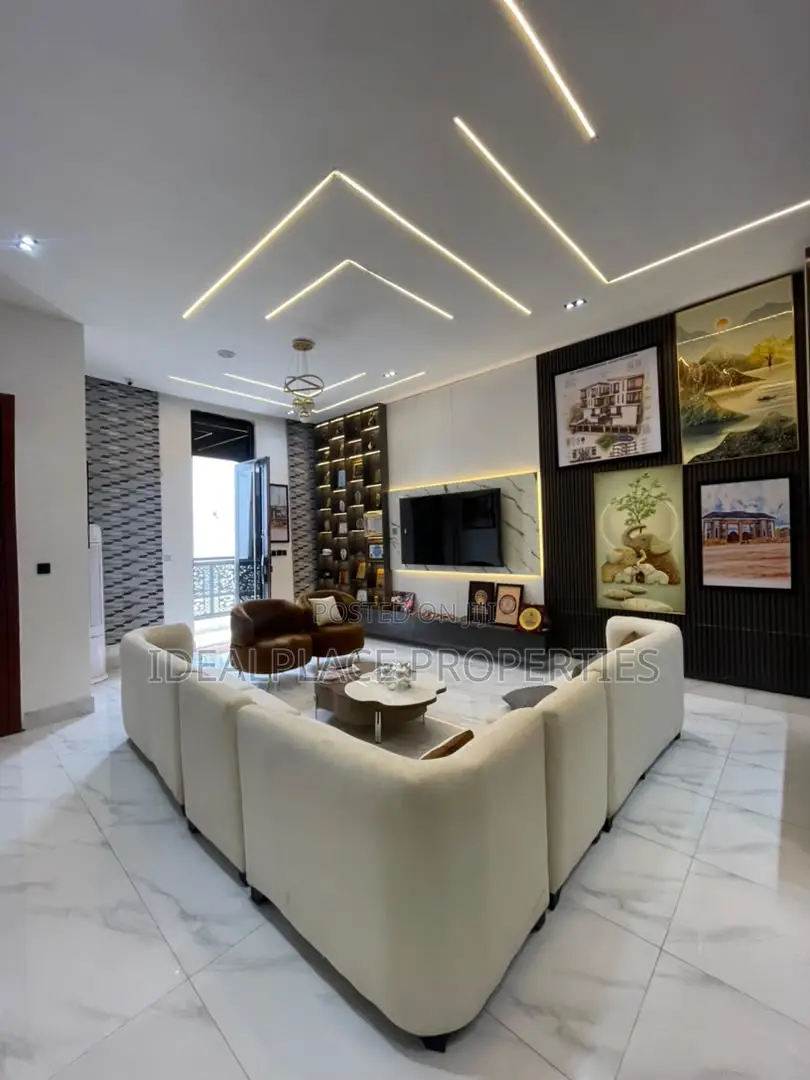 Furnished 2bdrm Penthouse in Lekki for sale in Lekki