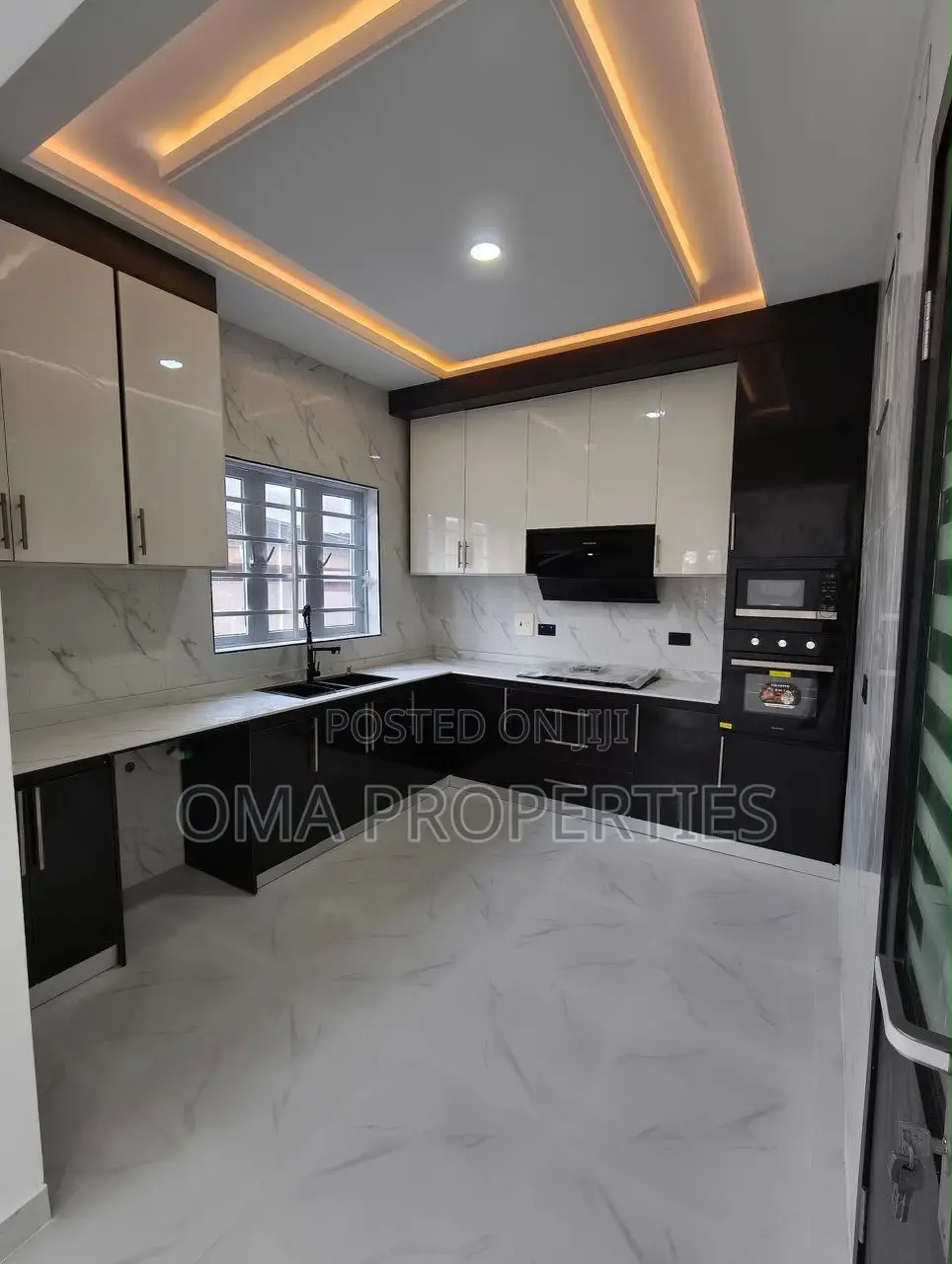 Furnished 4bdrm House in Opebi for sale in Opebi