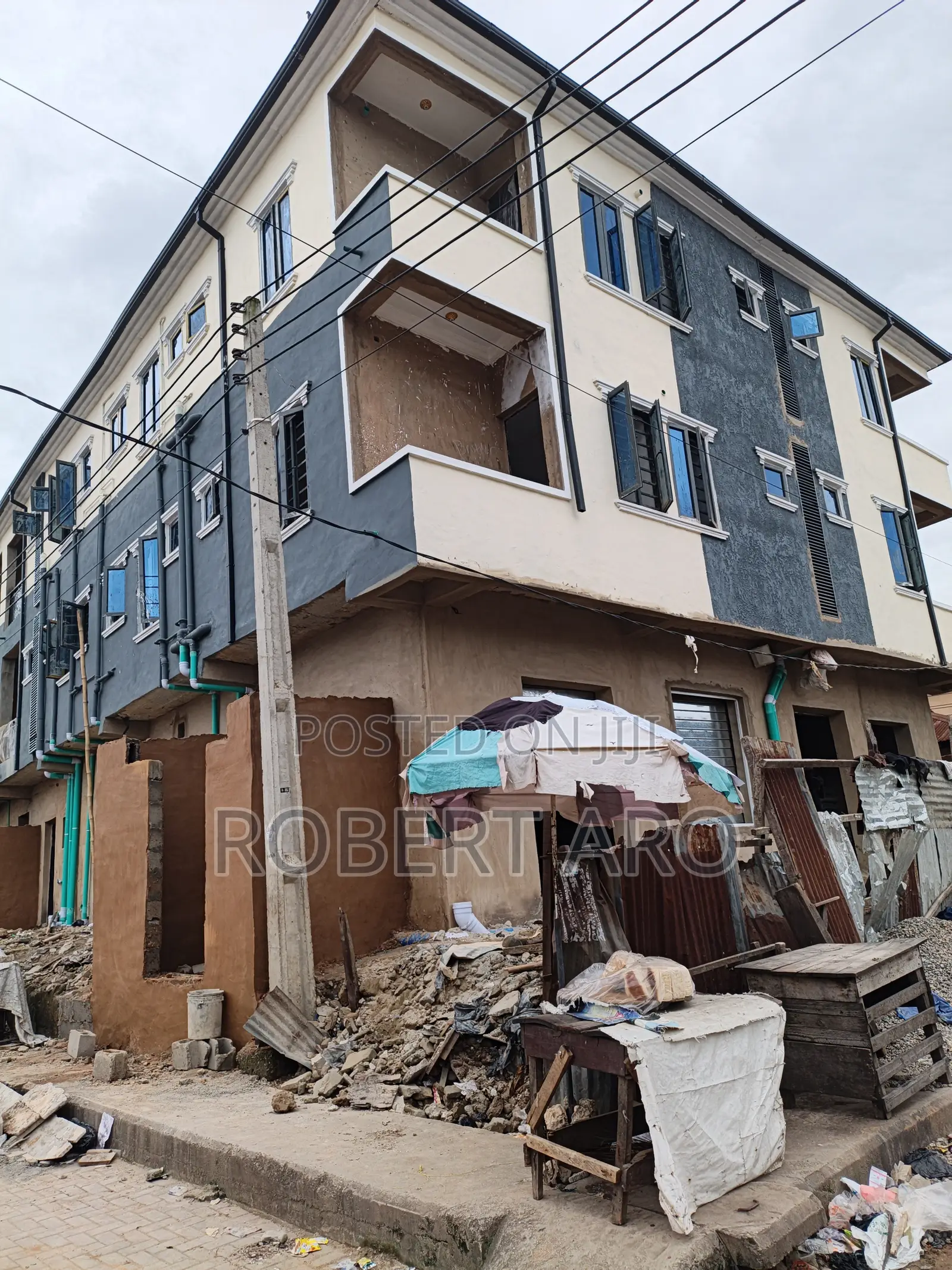 Studio Apartment in Shomolu / Shomolu for sale in Shomolu / Shomolu