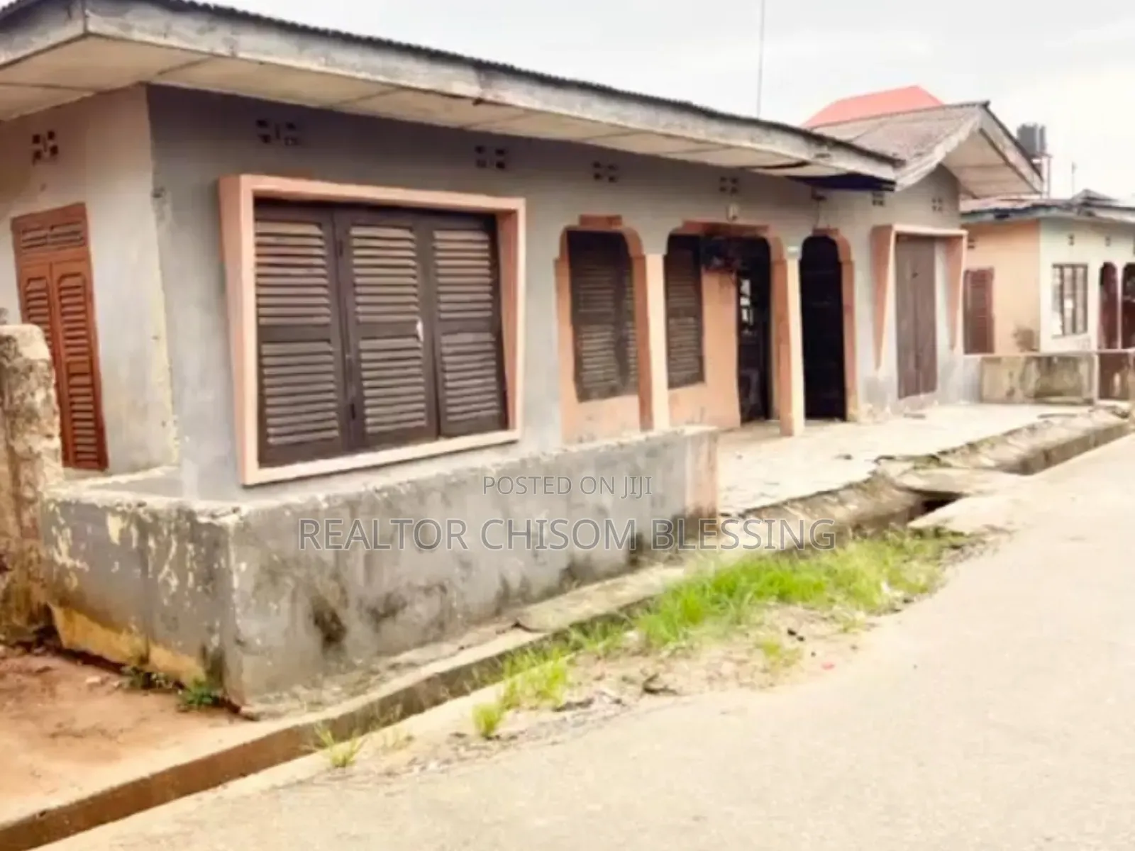 3bdrm Bungalow in Umuahia for sale in Umuahia