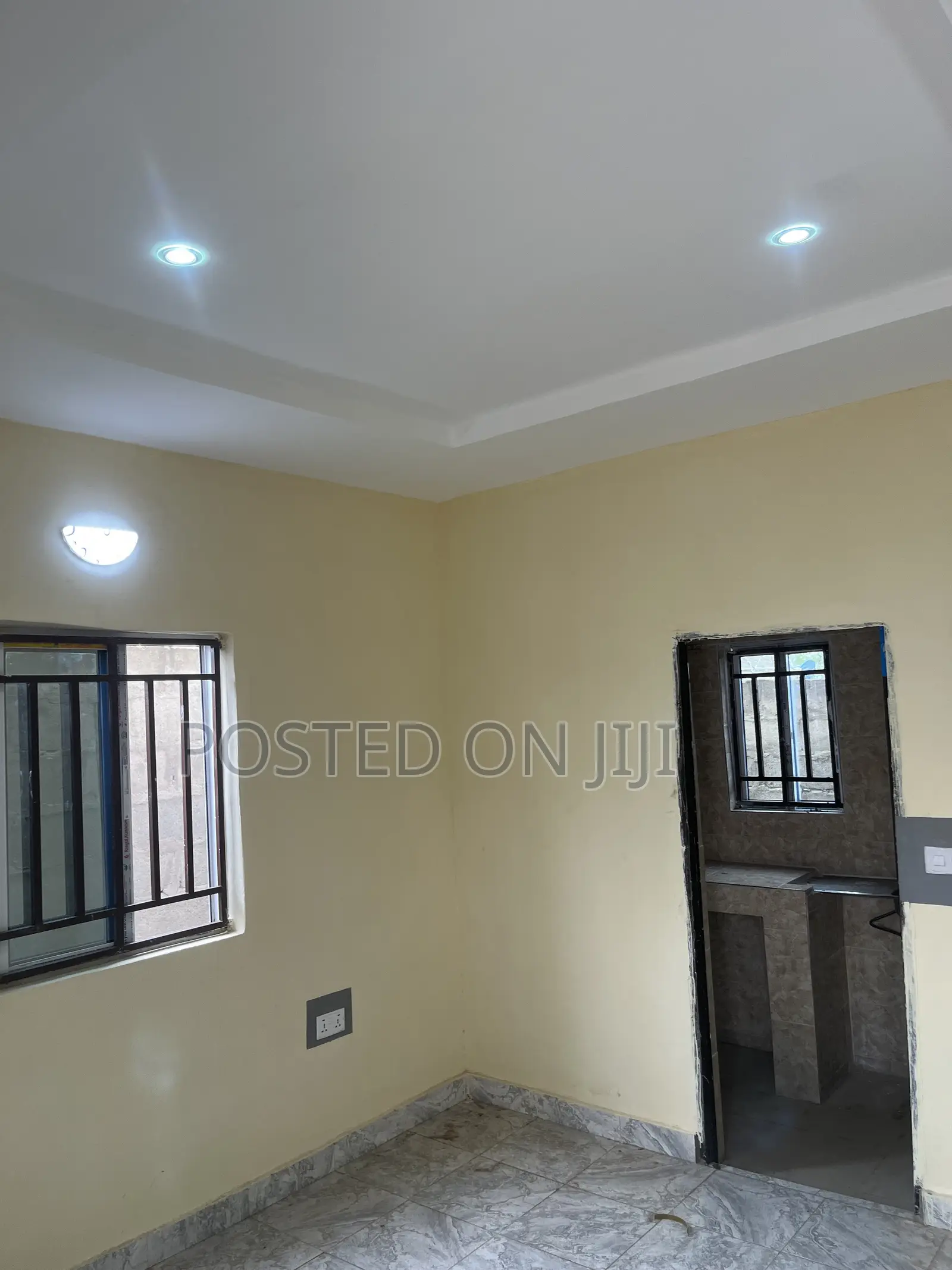 Studio Apartment in Gra, Sabon Lugbe for rent in Sabon Lugbe
