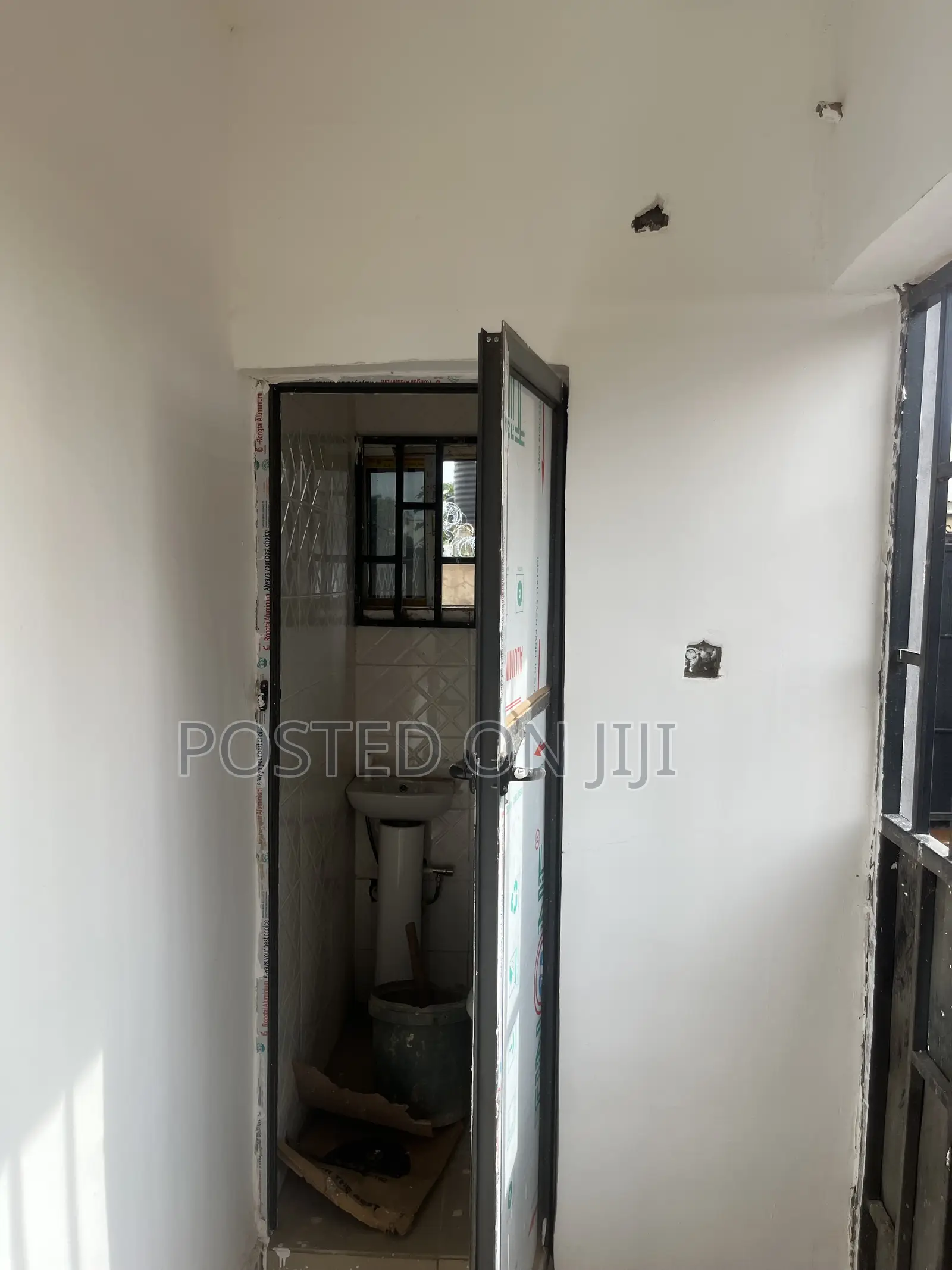 2bdrm Room & Parlour in Gra, Sabon Lugbe for rent in Sabon Lugbe