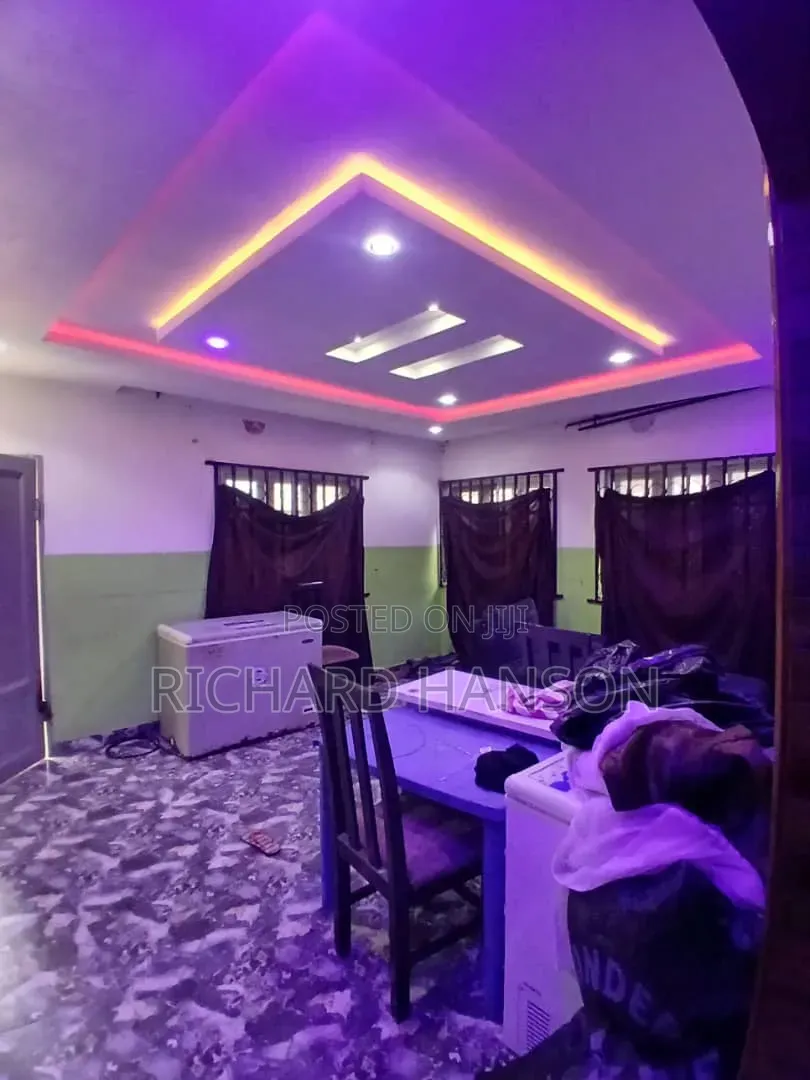 3bdrm Bungalow in In Awoyaya for rent in Awoyaya