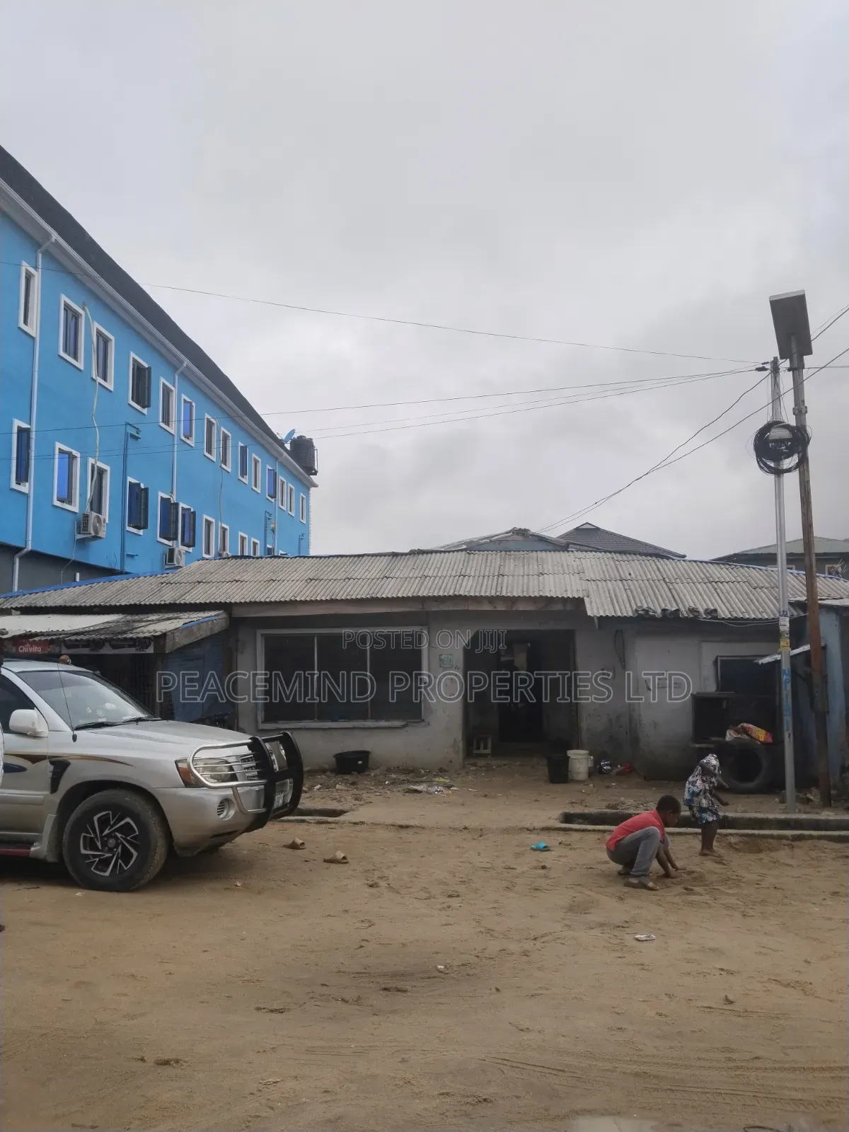 Plot of Land With Bungalow of 24 Rooms in Surulere Lagos #160m in Itire