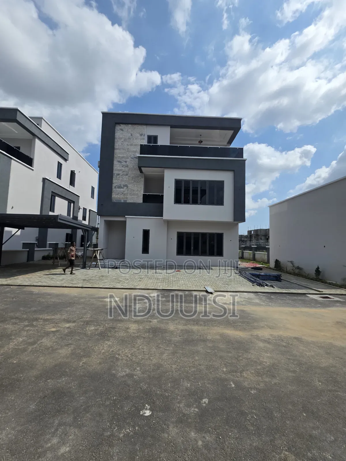 5bdrm Duplex in Katampe Extension for sale in Katampe Extension