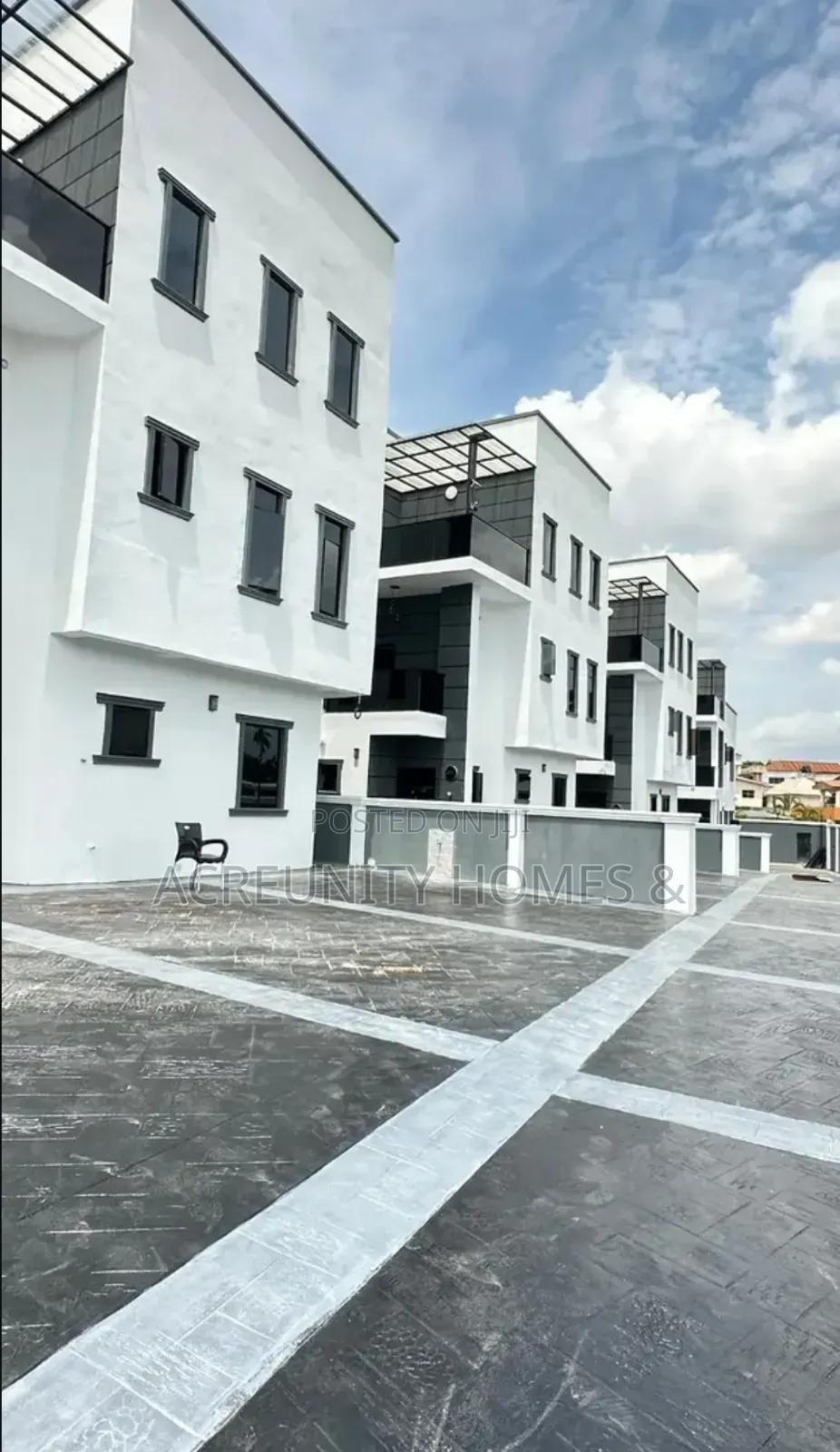 4bdrm Duplex in Old Bodija Estate for sale in Bodija