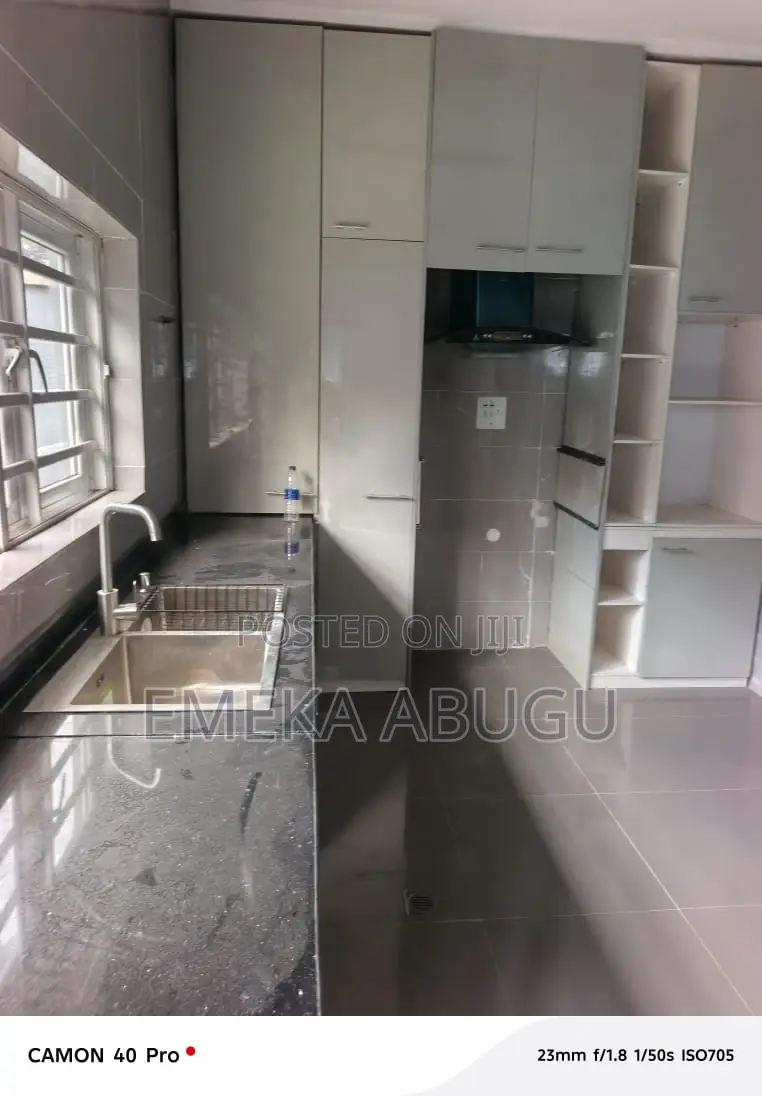 4bdrm Duplex in Iyanganku for rent in Iyanganku