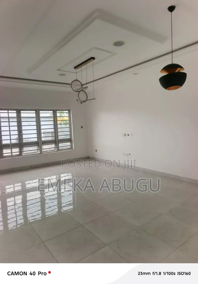 4bdrm Duplex in Iyanganku for rent in Iyanganku