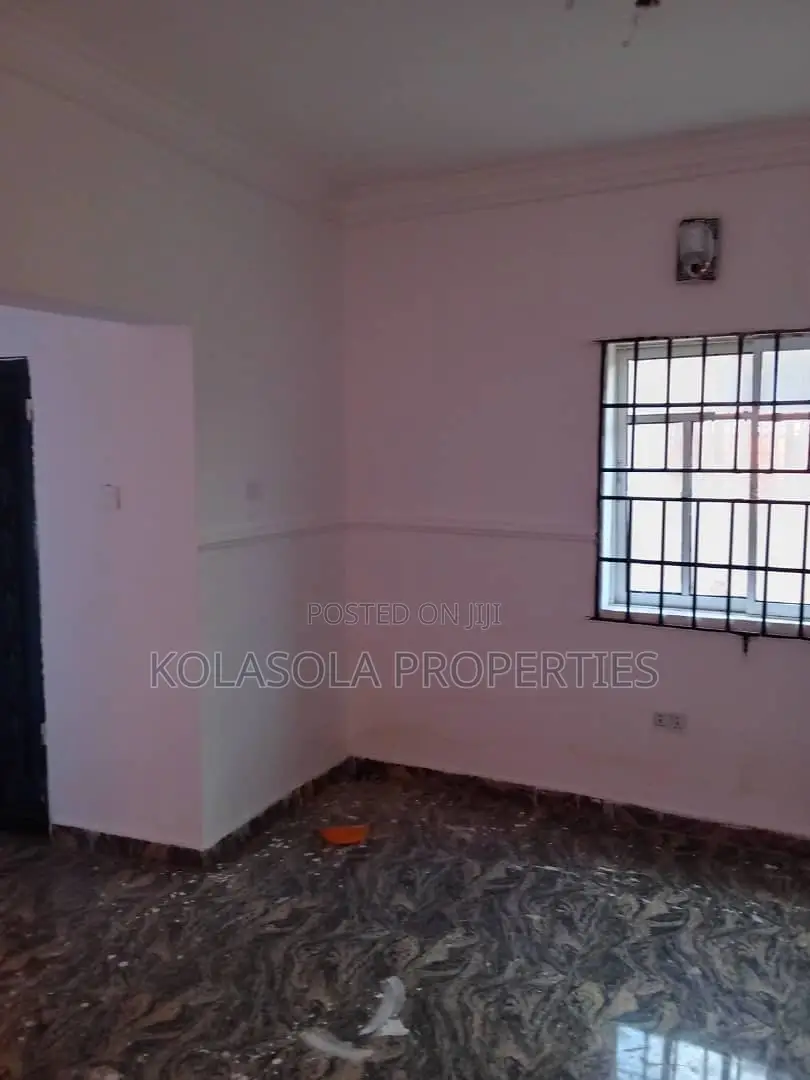 2bdrm Apartment in Soluyi for rent in Soluyi
