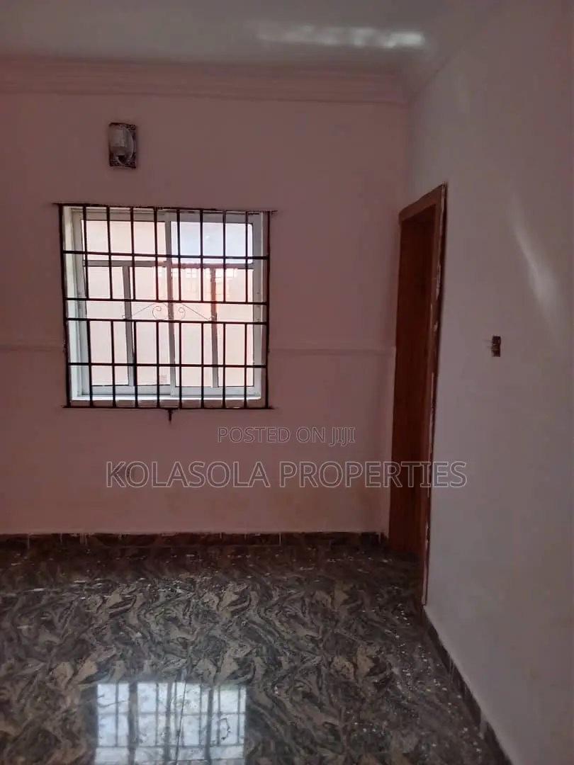 2bdrm Apartment in Soluyi for rent in Soluyi