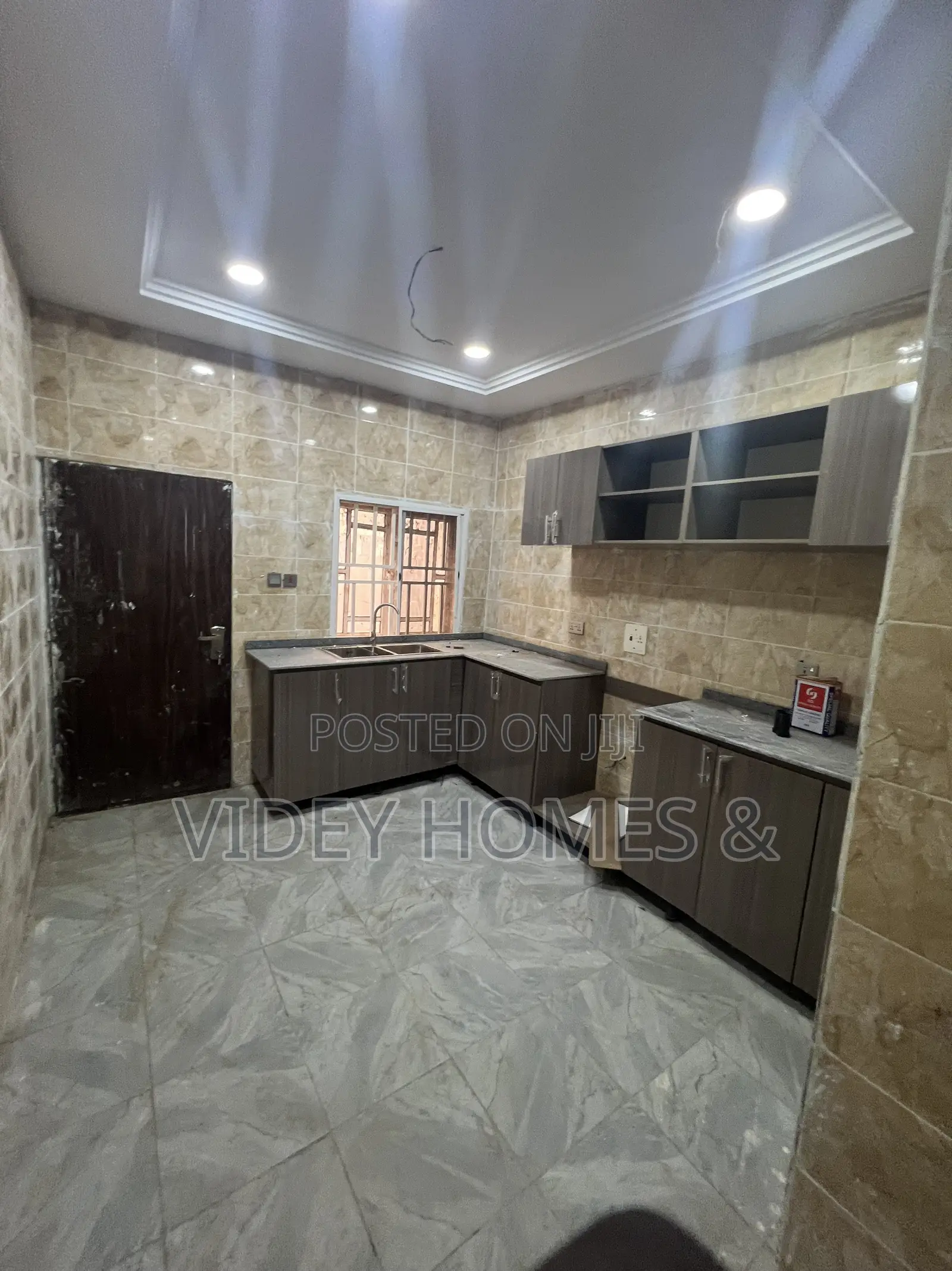 3bdrm Bungalow in Sungold Estate, Galadimawa for rent in Galadimawa