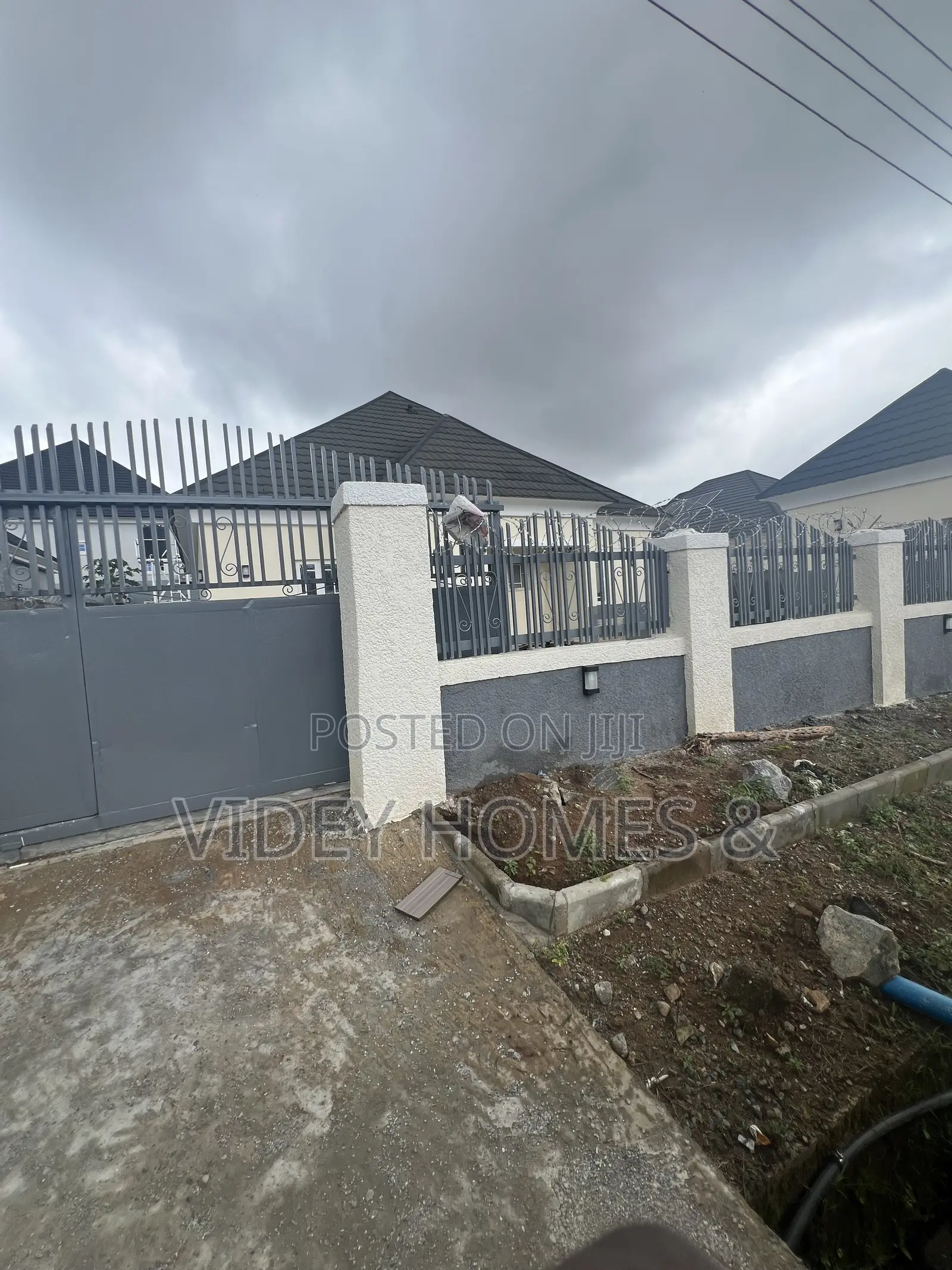3bdrm Bungalow in Sungold Estate, Galadimawa for rent in Galadimawa