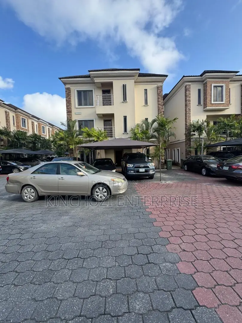 3bdrm Duplex in Abiola Court Estate, Ikate for rent in Ikate