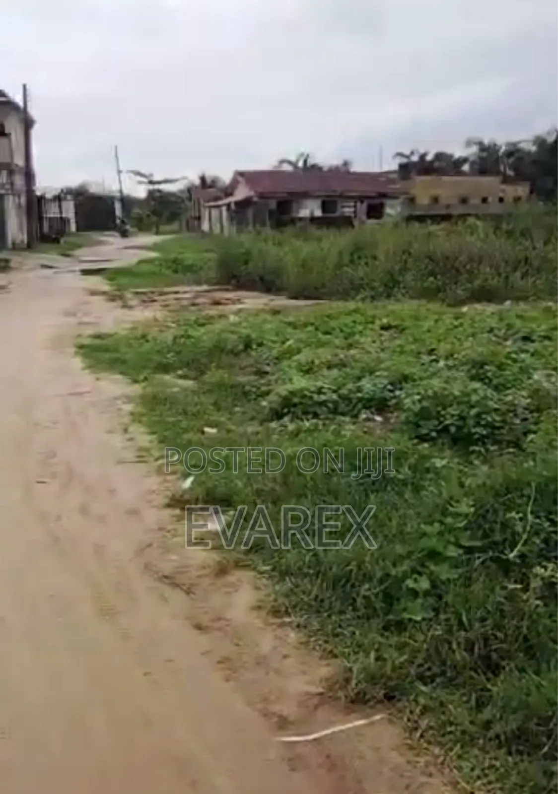 Awoof Sales. A Plot of Land at Isashi for Sale. in Iba / Ojo